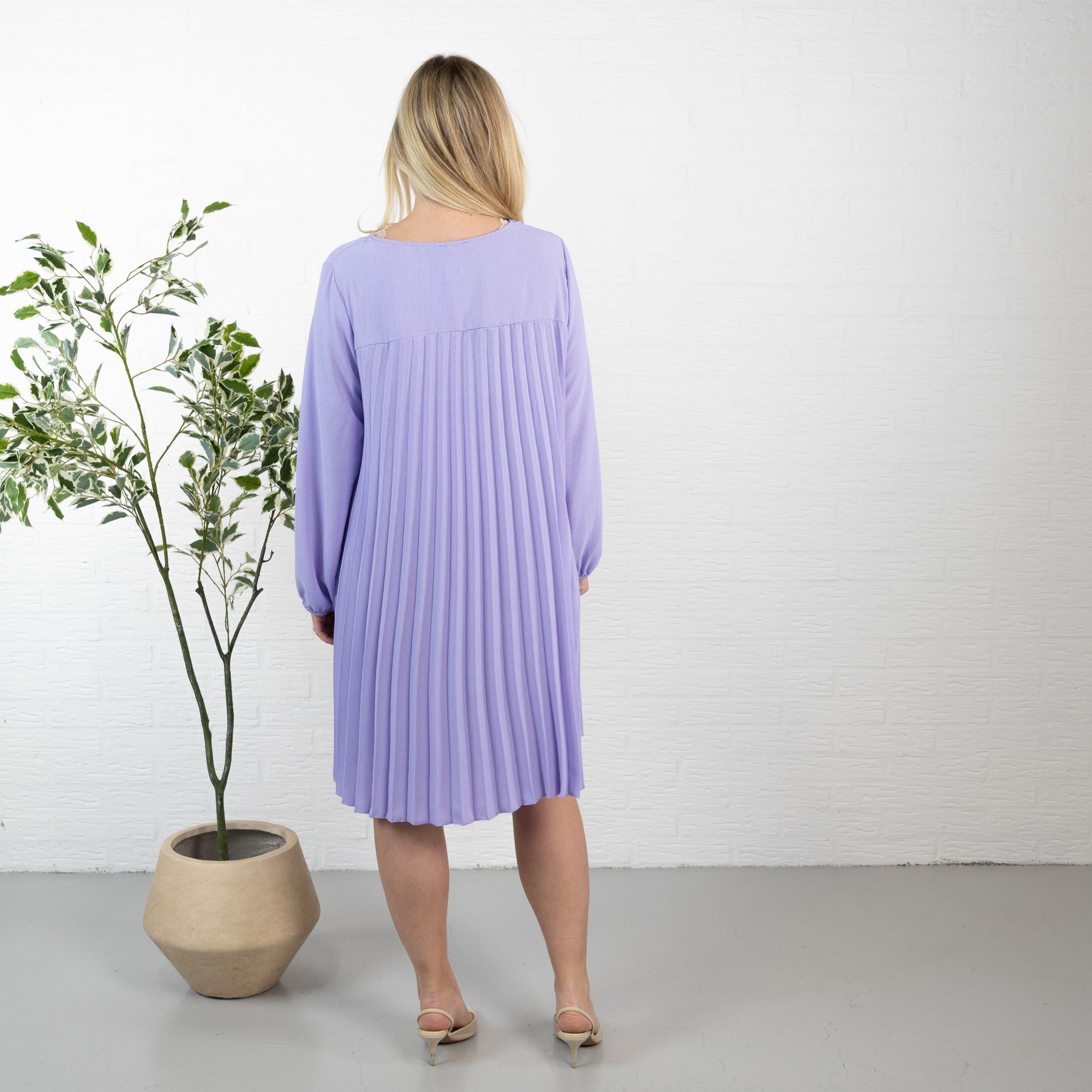 Sille kjole, Lyselilla