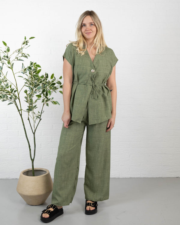 Alexandra sæt, Khaki