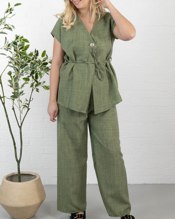 Alexandra sæt, Khaki