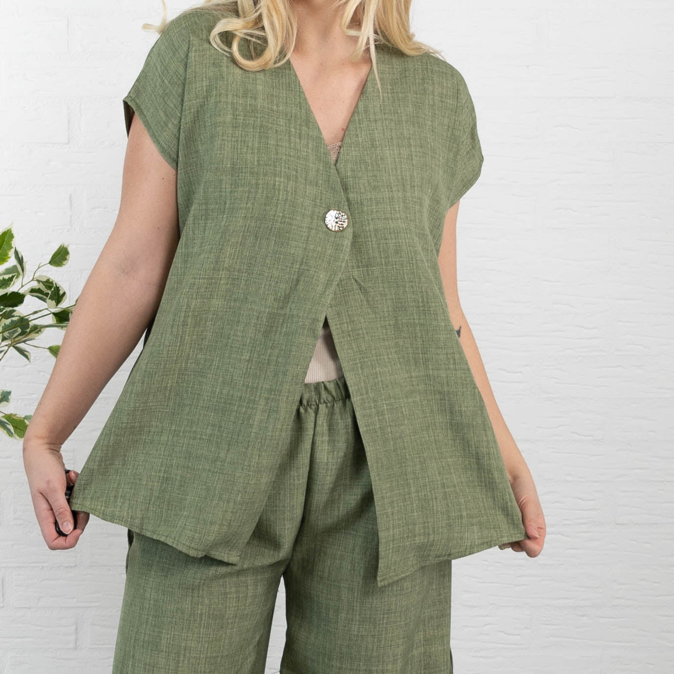 Alexandra sæt, Khaki