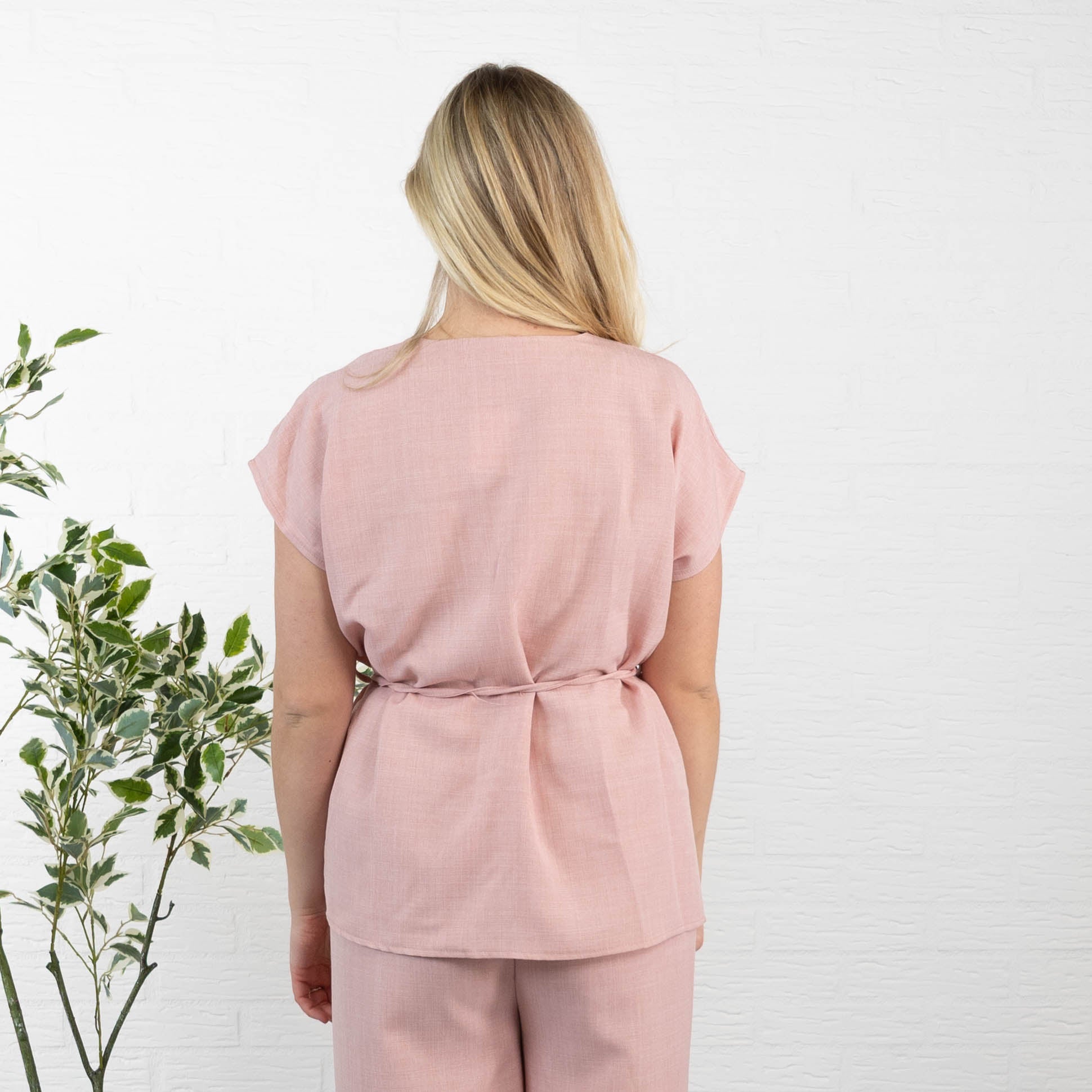 Alexandra sæt, Lyserød