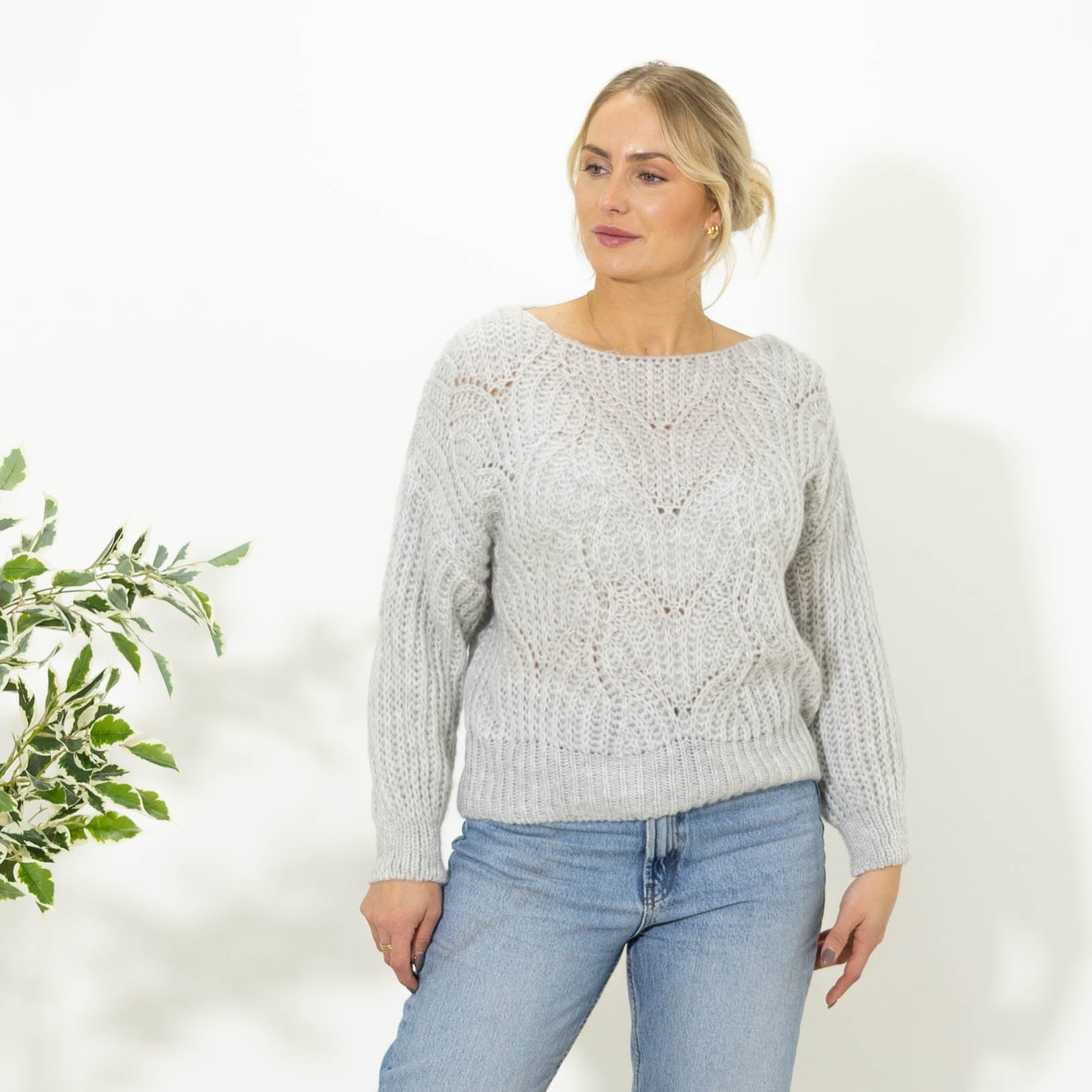 Nanny kort strik, Lysegrå