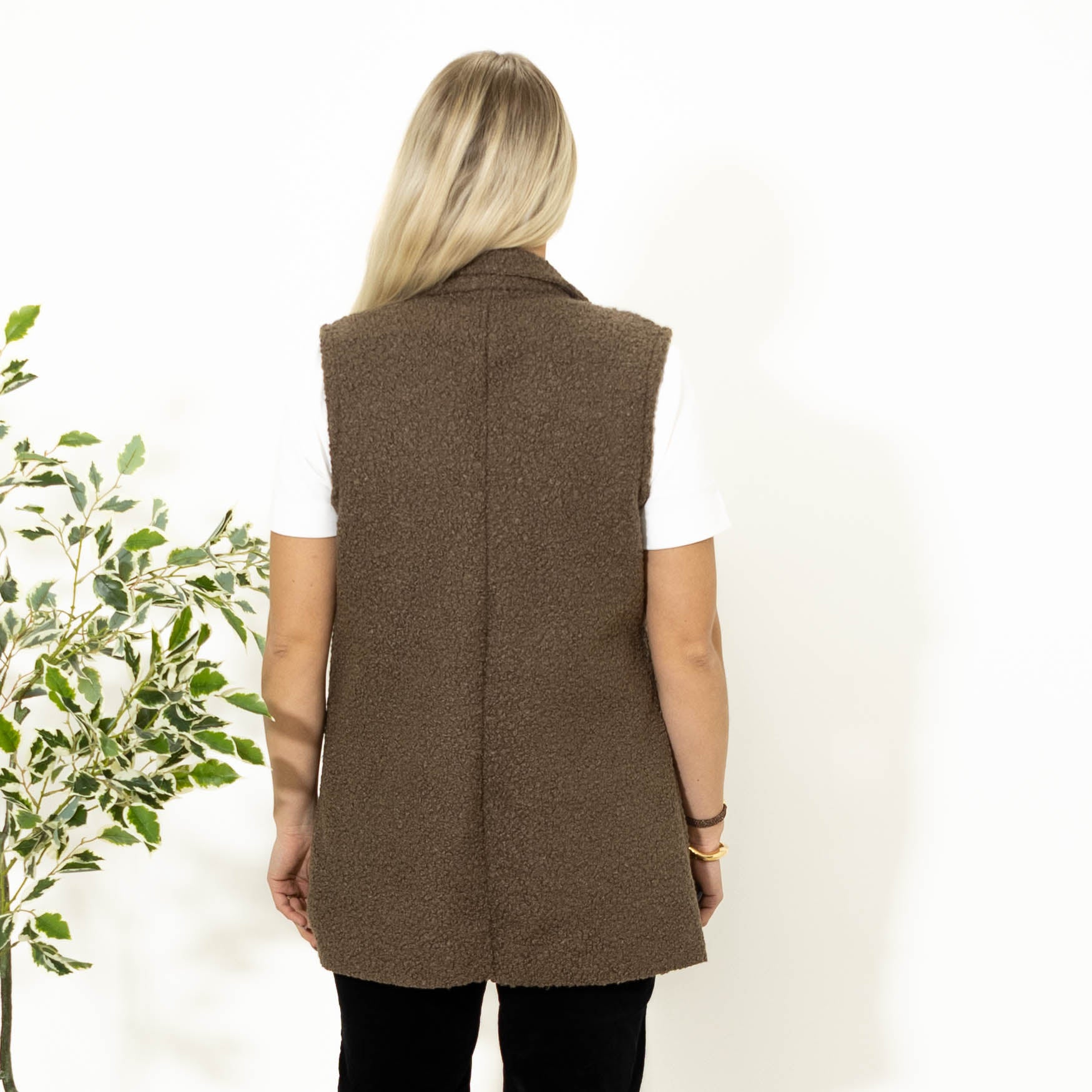 Rasmine bouclé vest, Lys Choko