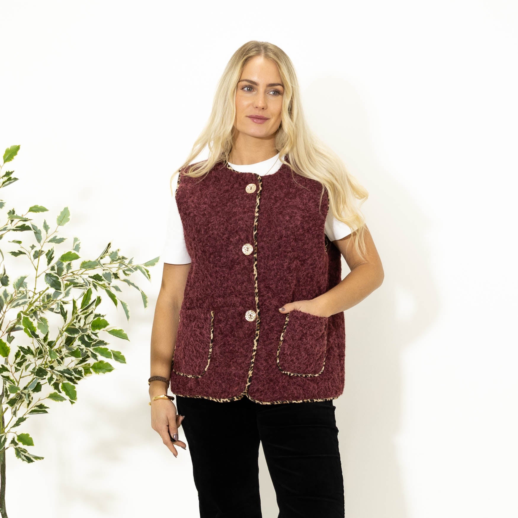 Lizzy strikvest, Bordeaux