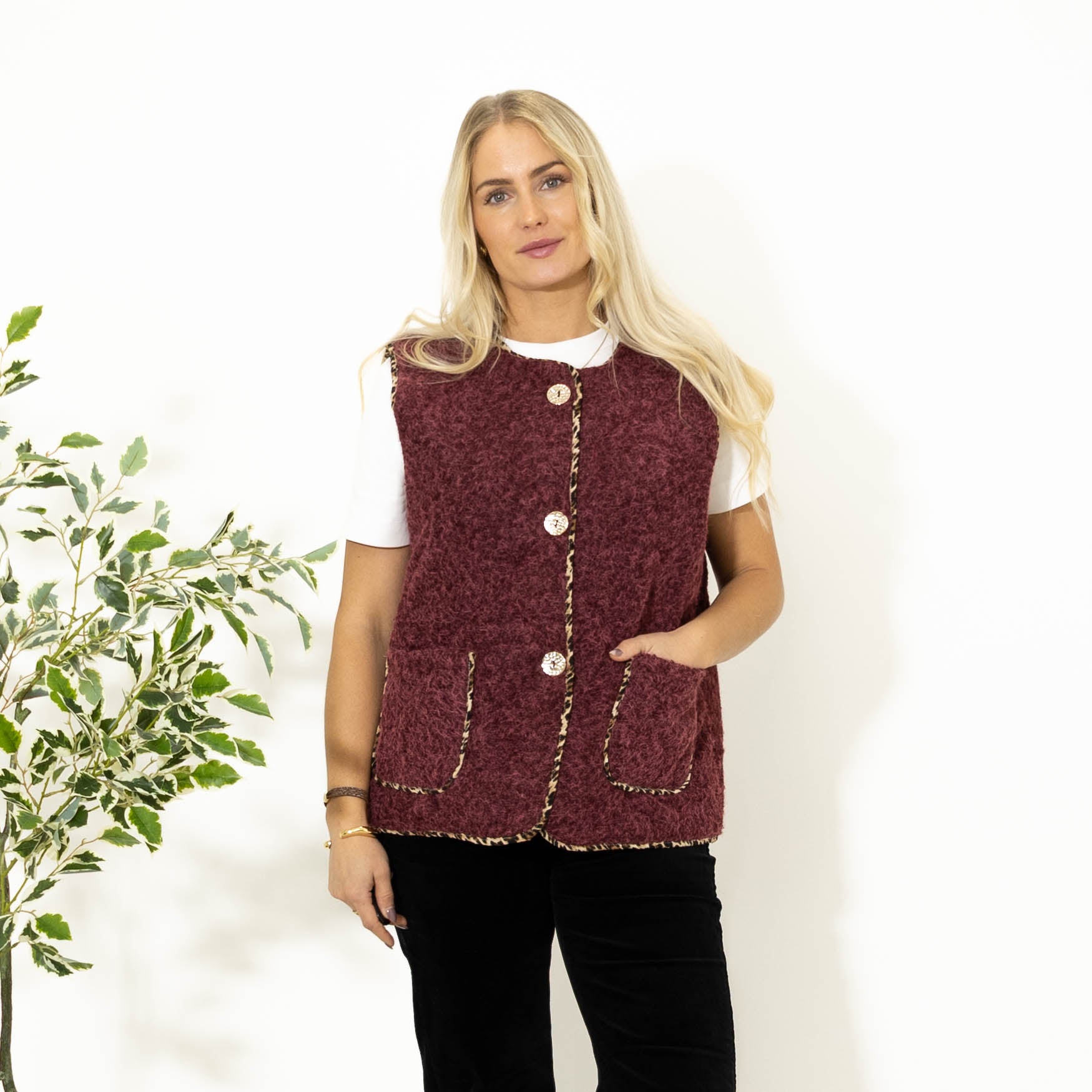 Lizzy strikvest, Bordeaux