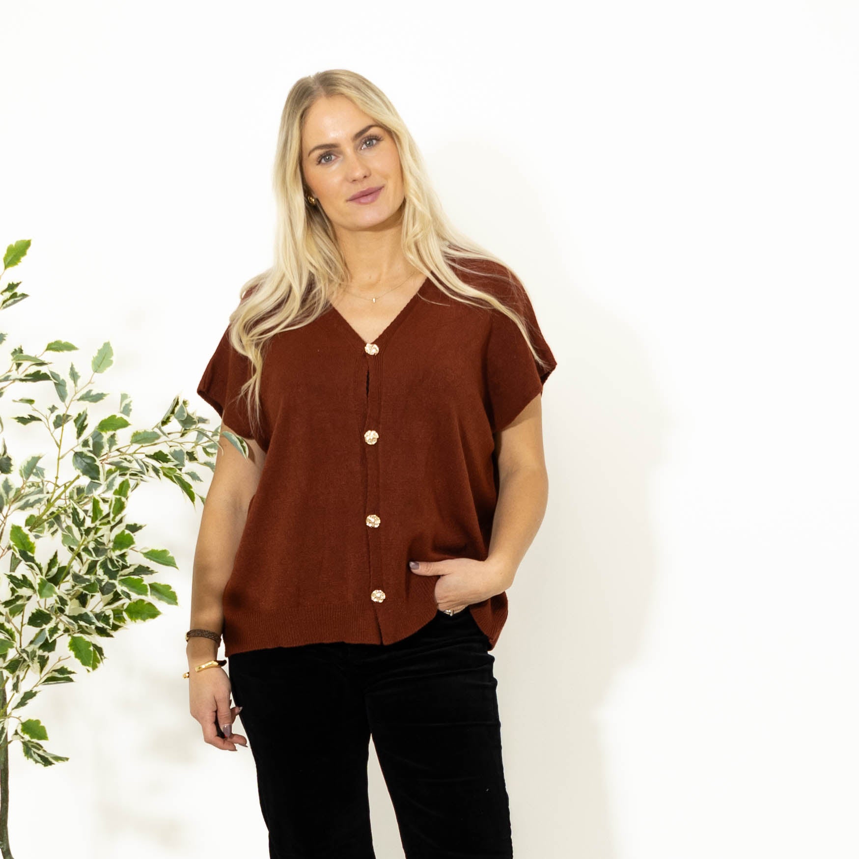 Lene strikvest, Rust