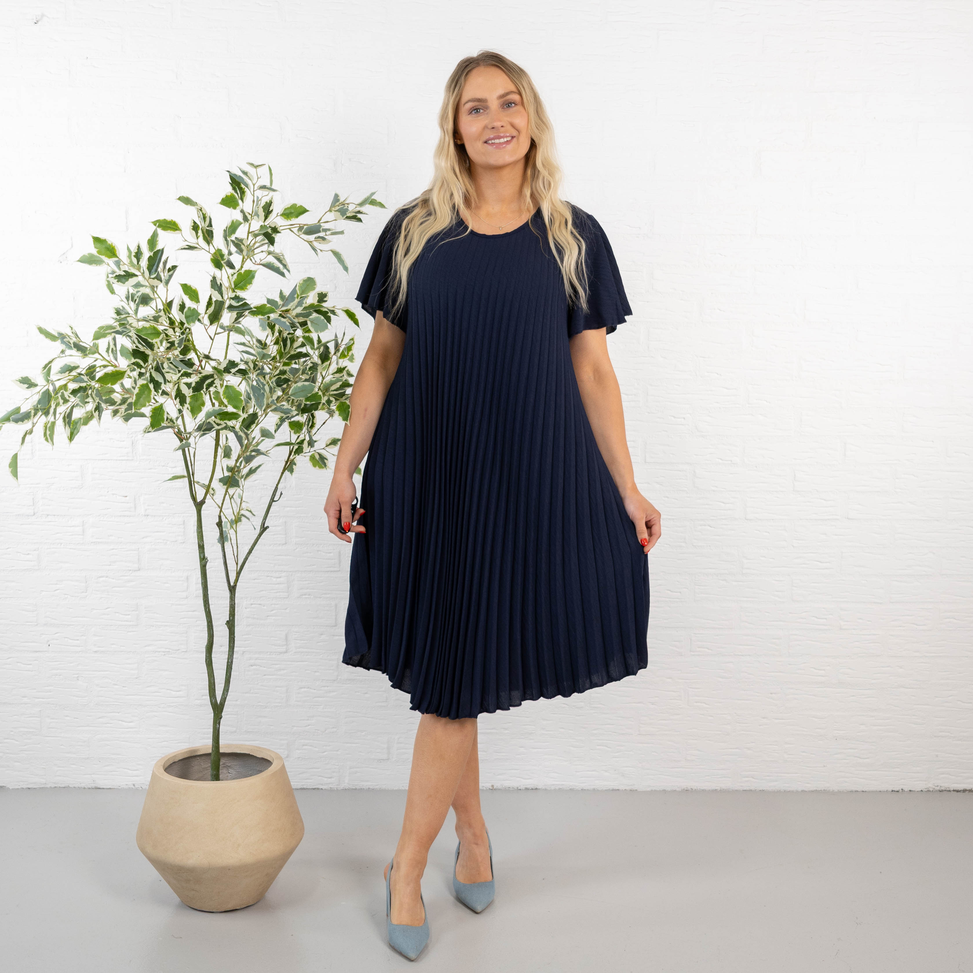 Pernille kjole, Navy