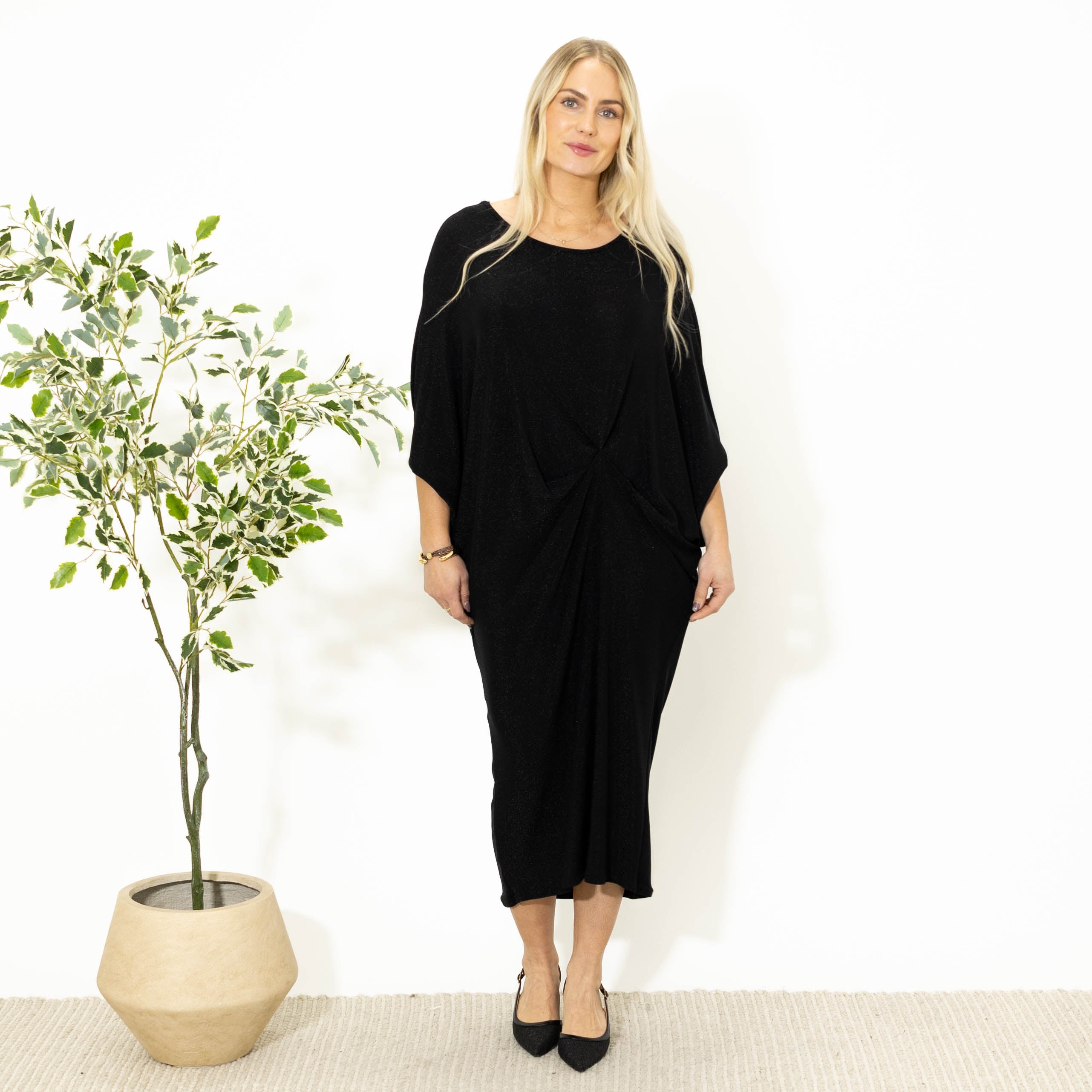 Faith glimmer kjole, Sort