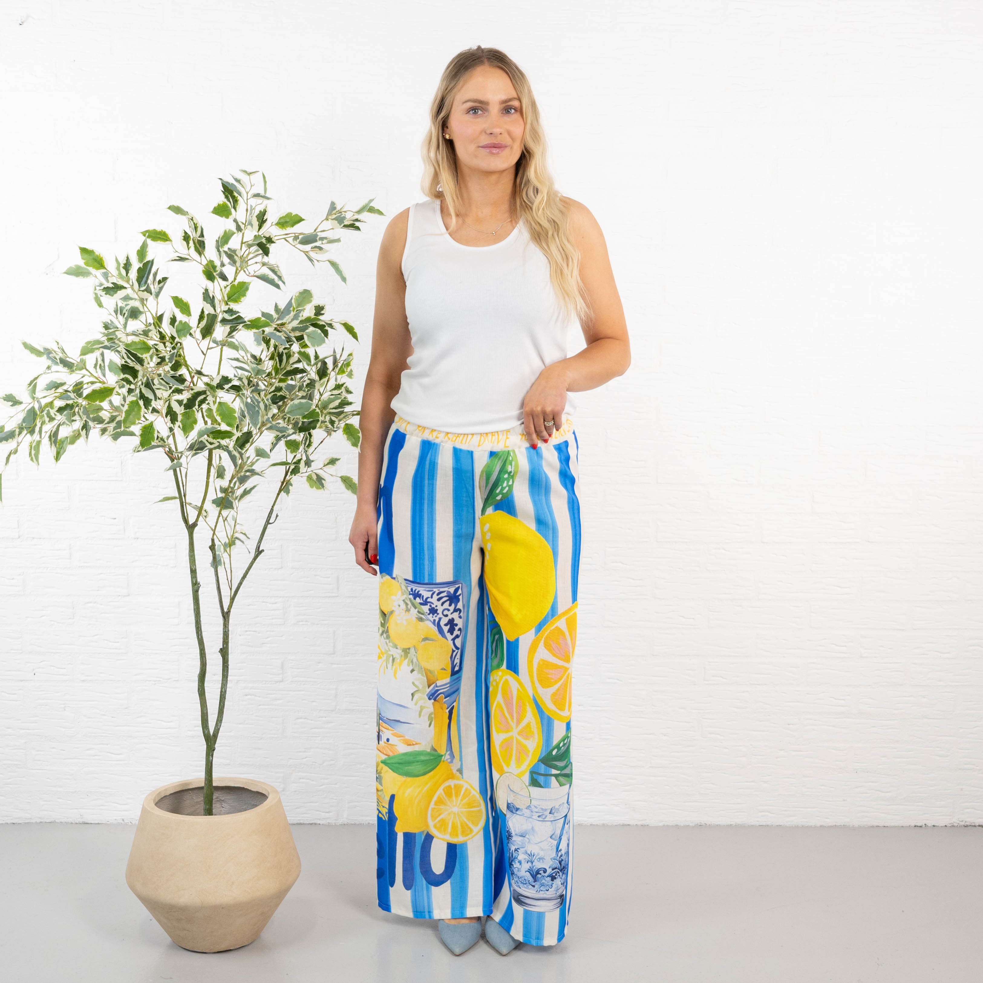Emily bukser, Citron