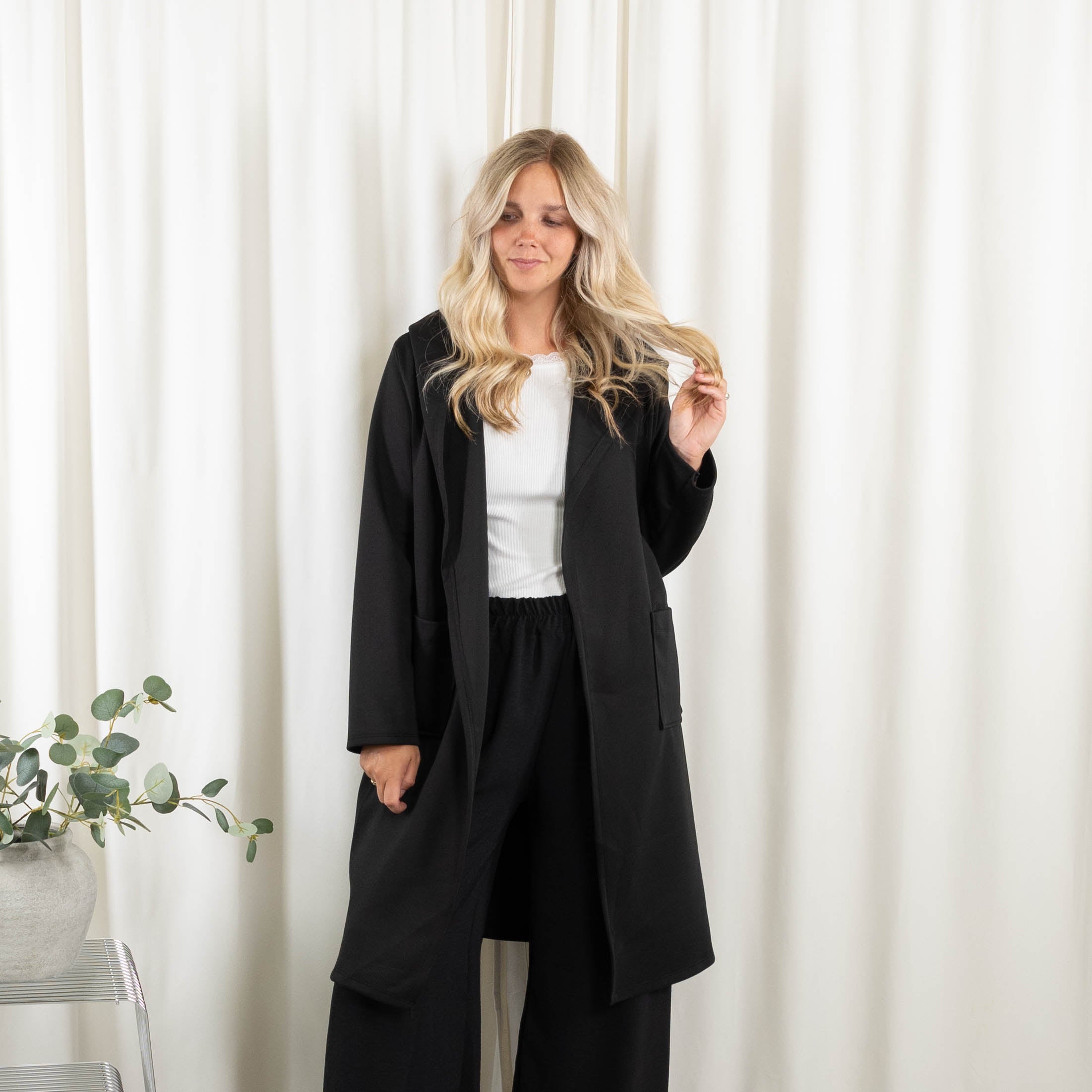 Lexi sweat/cardigan, Sort