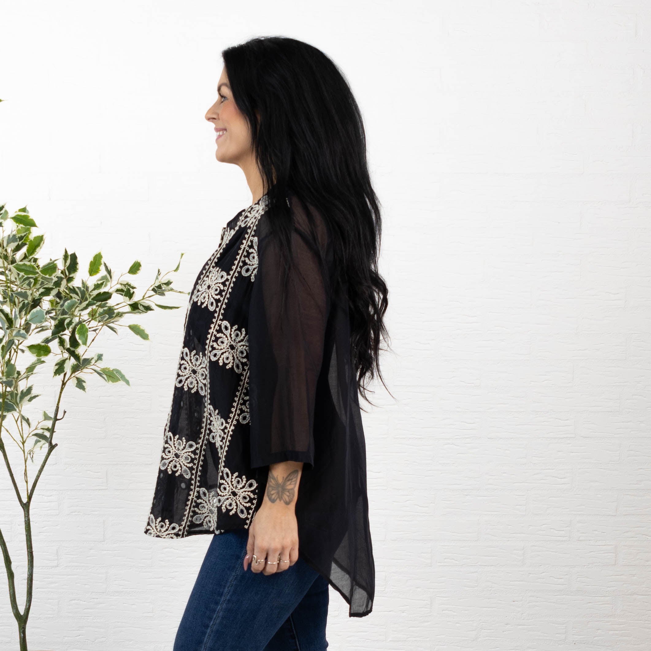 Dakota overdel, Sort