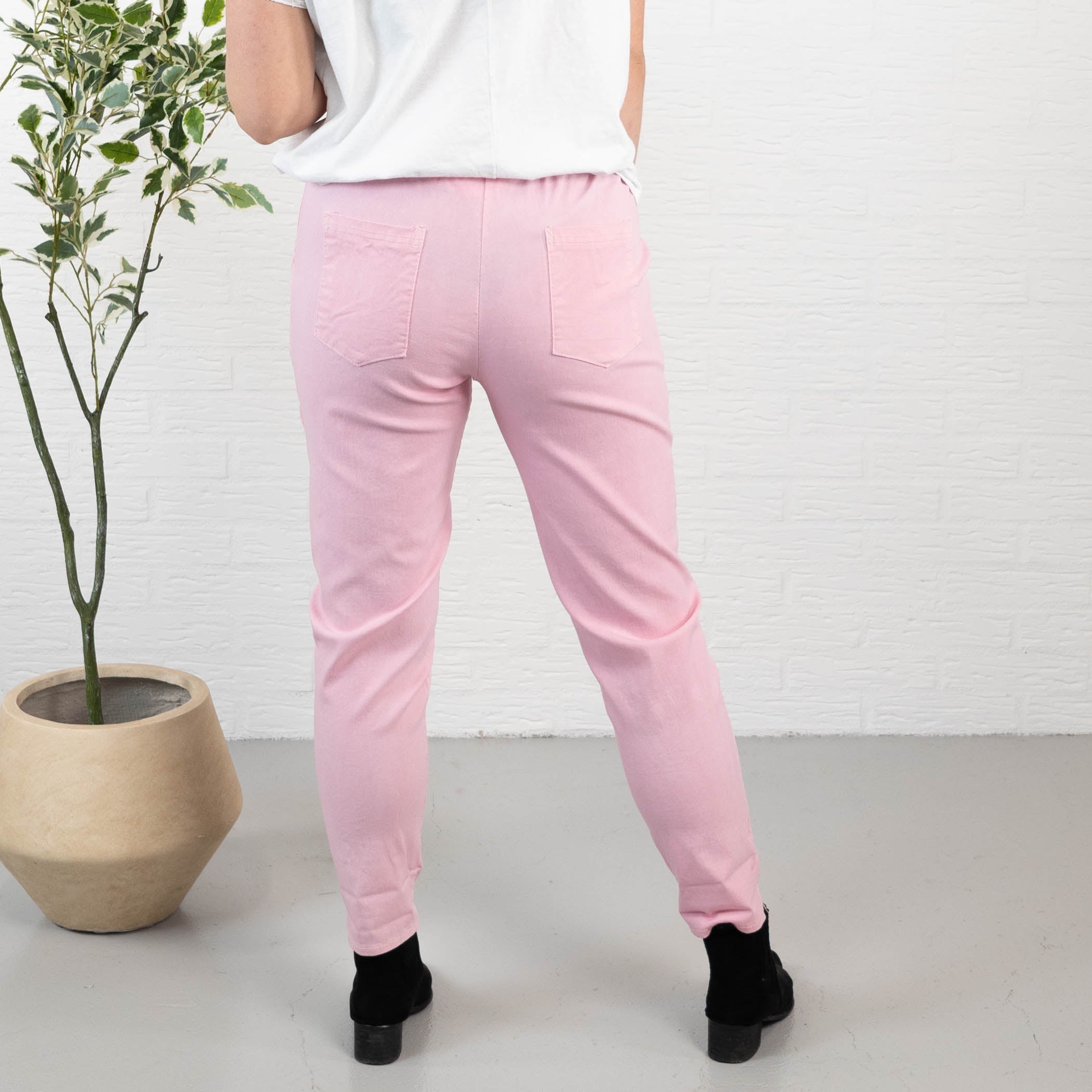 Sydney bukser, Lyserød