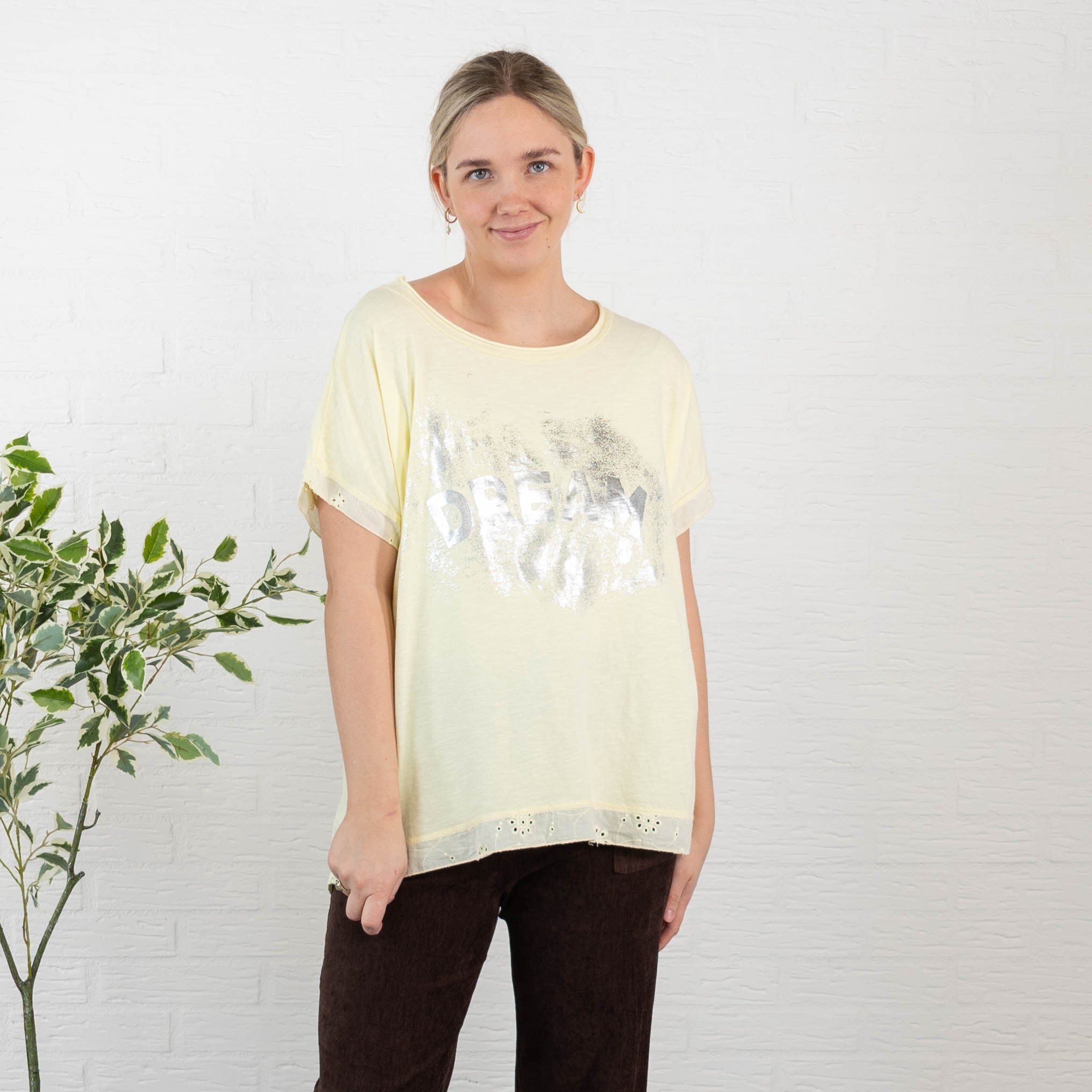 Dream t-shirt, Gul