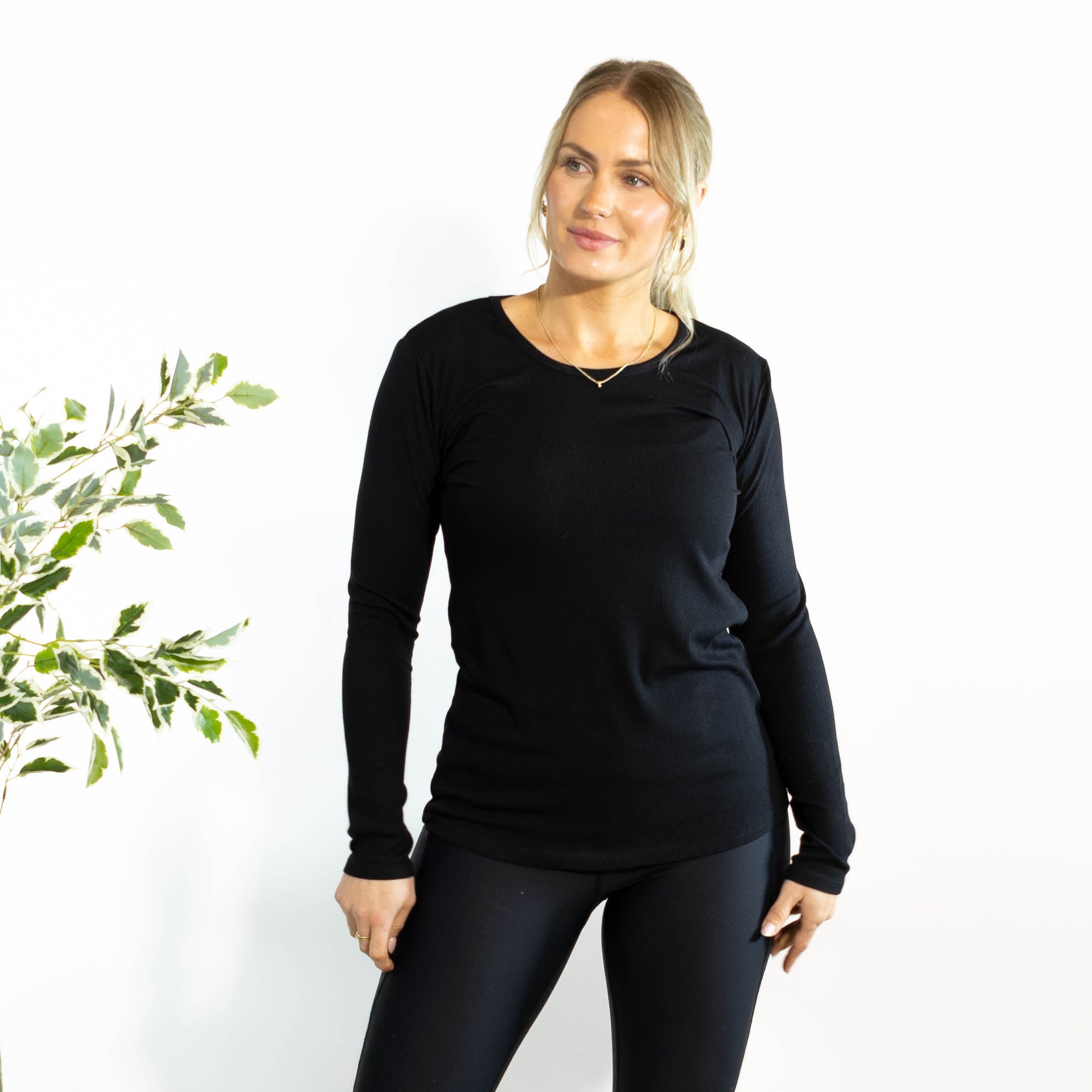 Monica langærmet t-shirt, Sort