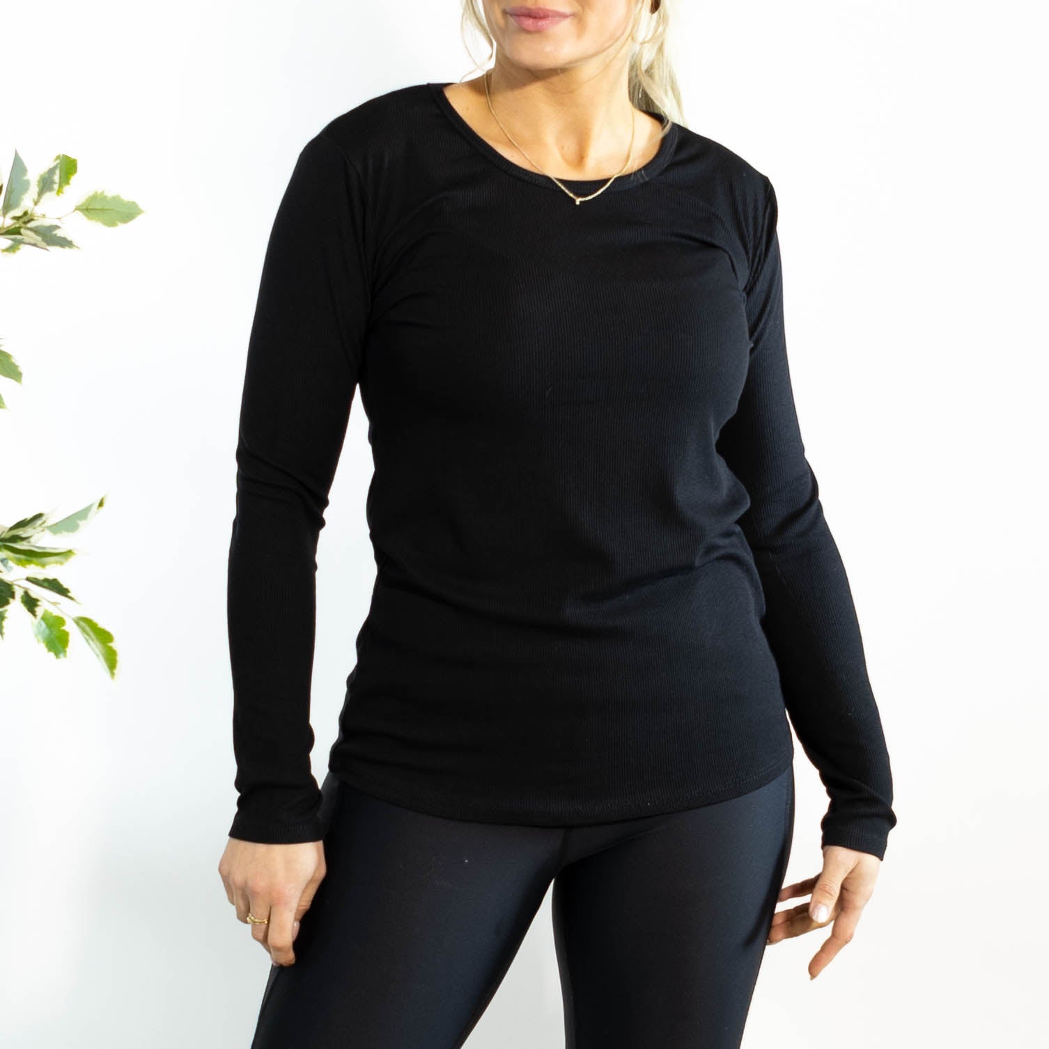 Monica langærmet t-shirt, Sort