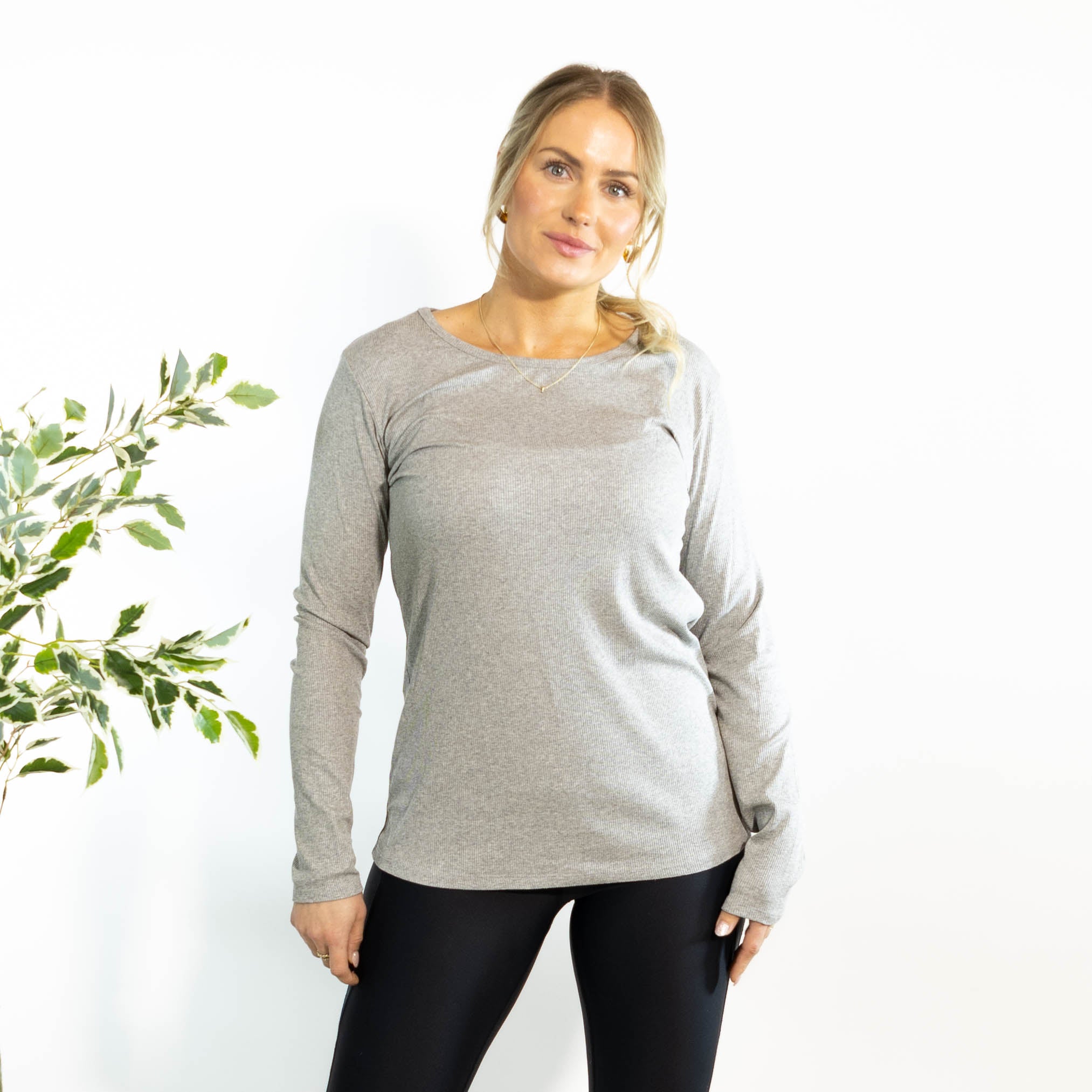 Monica langærmet t-shirt, Grå