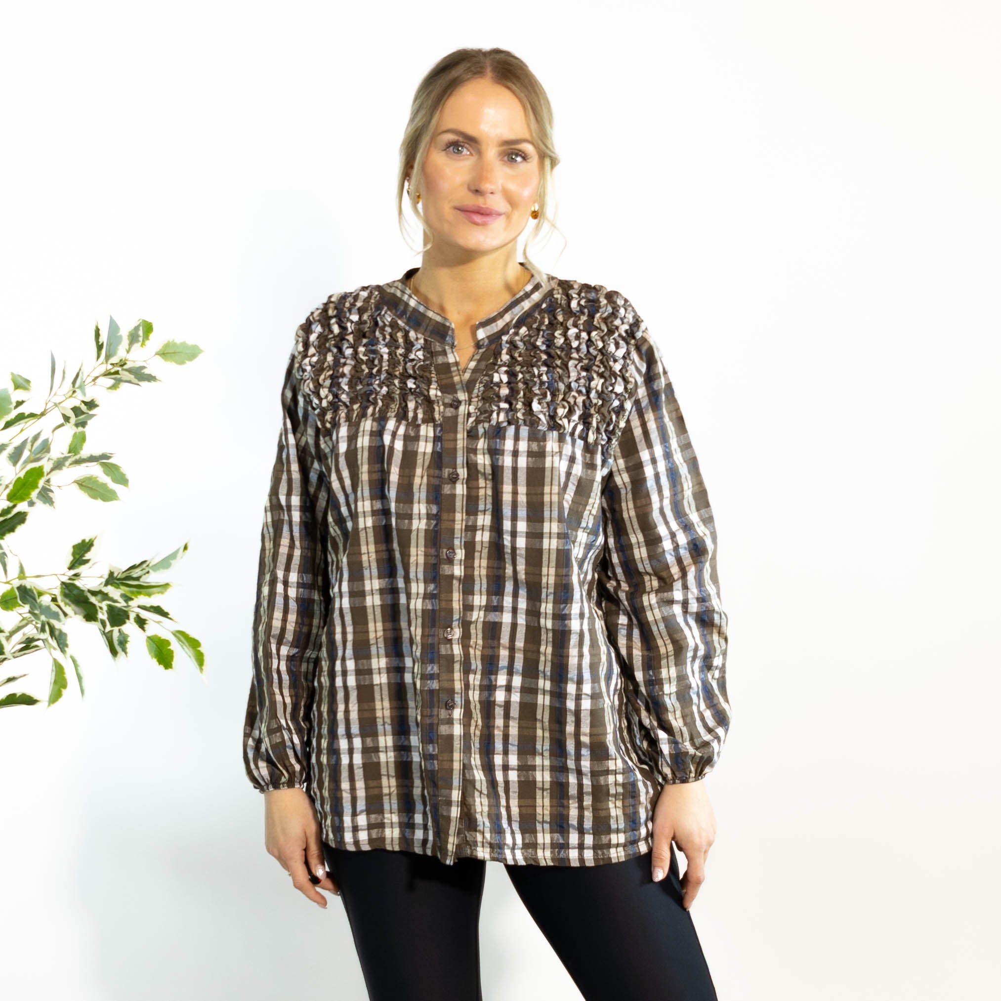Gertrud ternet bluse, Choko