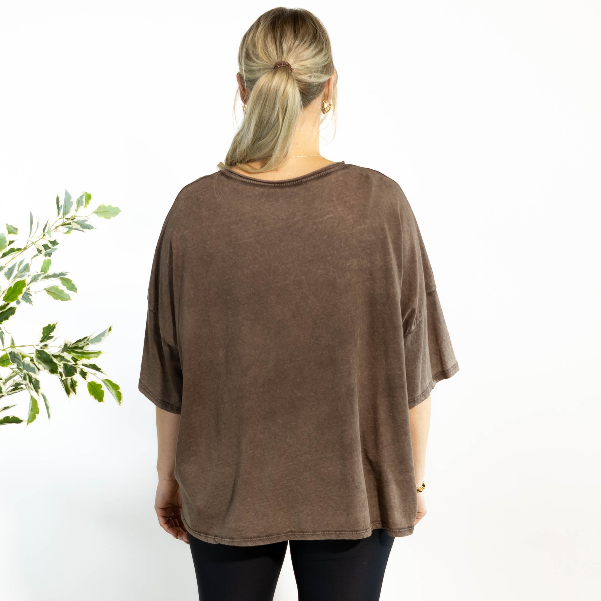 Tinka acid wash t-shirt, Choko