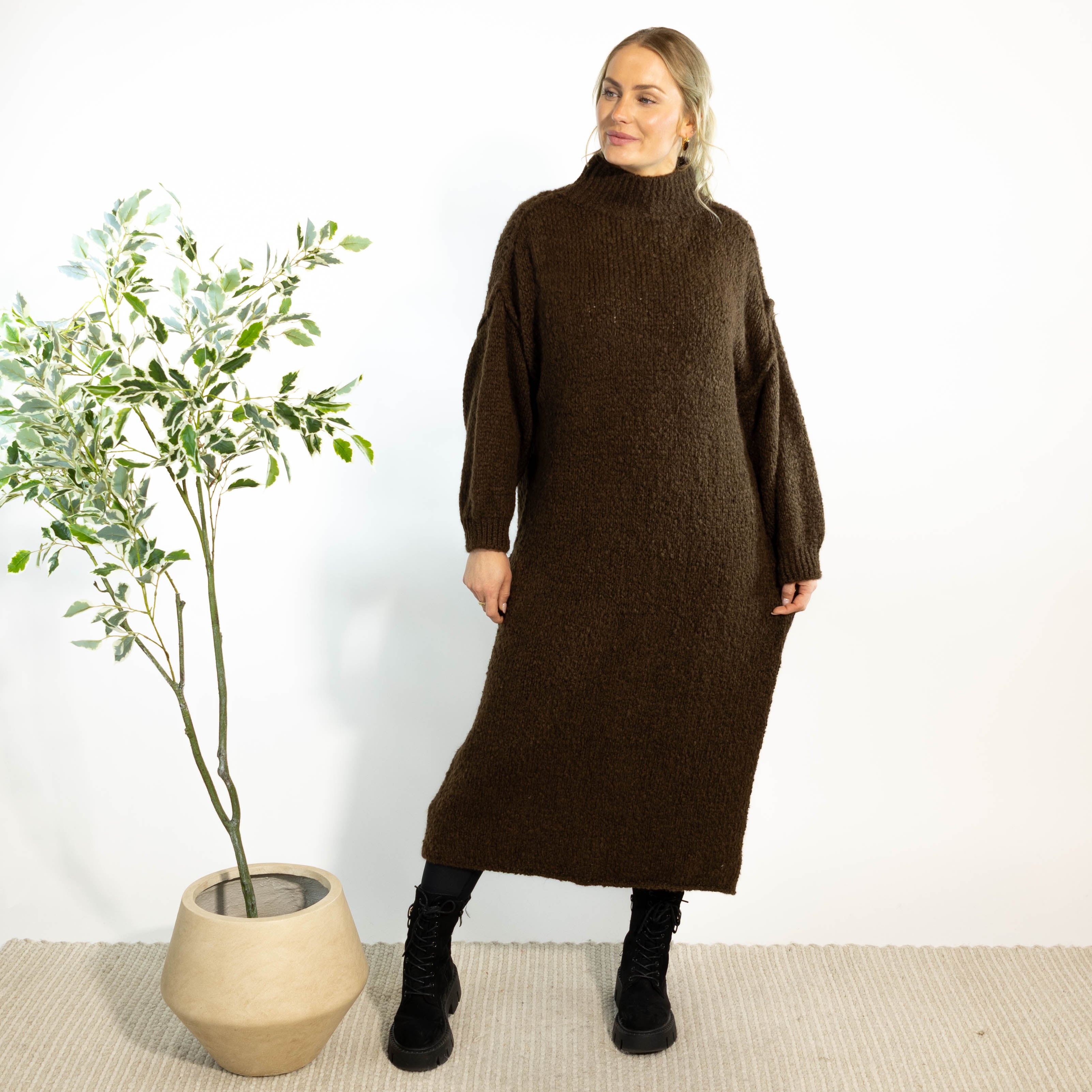 Gry strikkjole, Choko