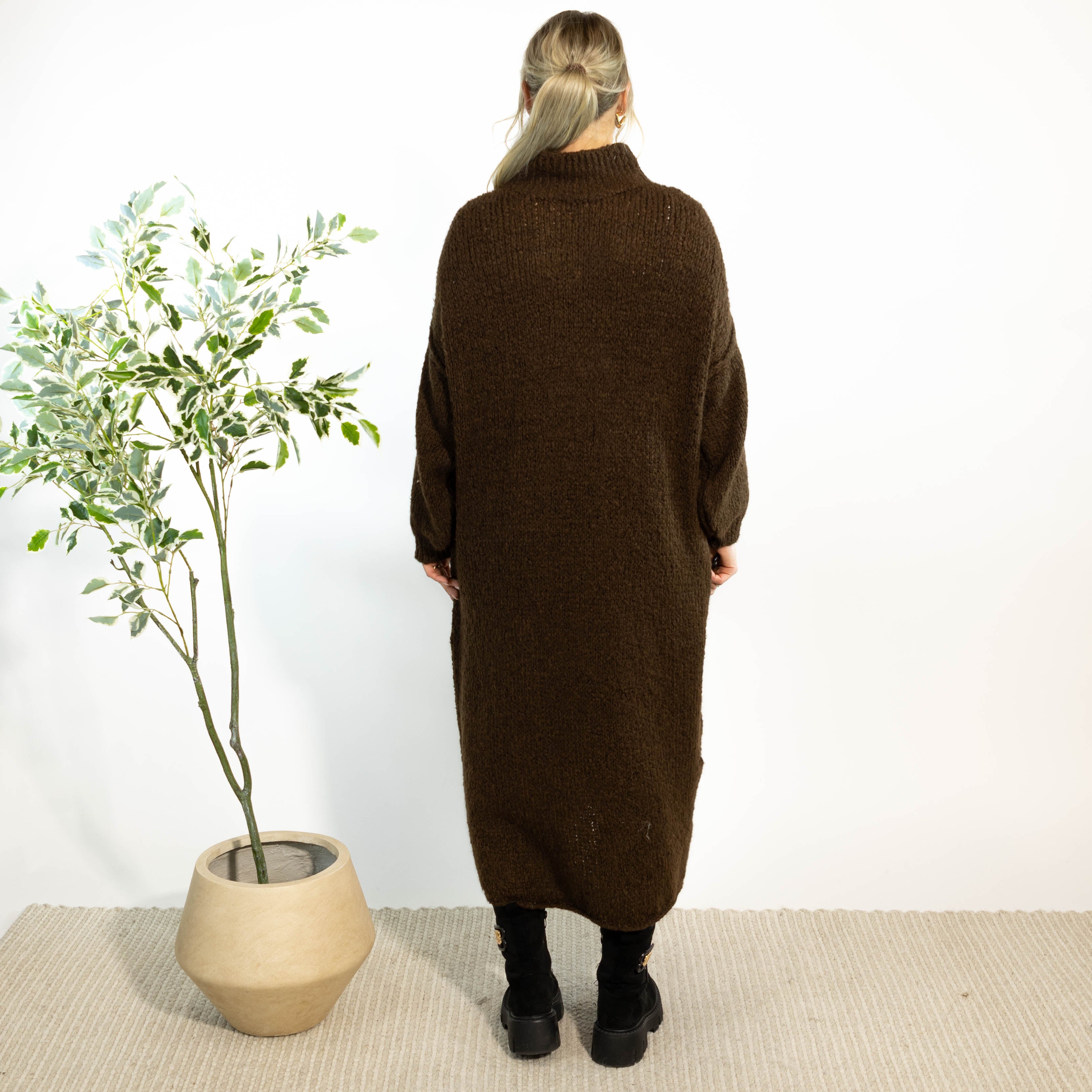 Gry strikkjole, Choko