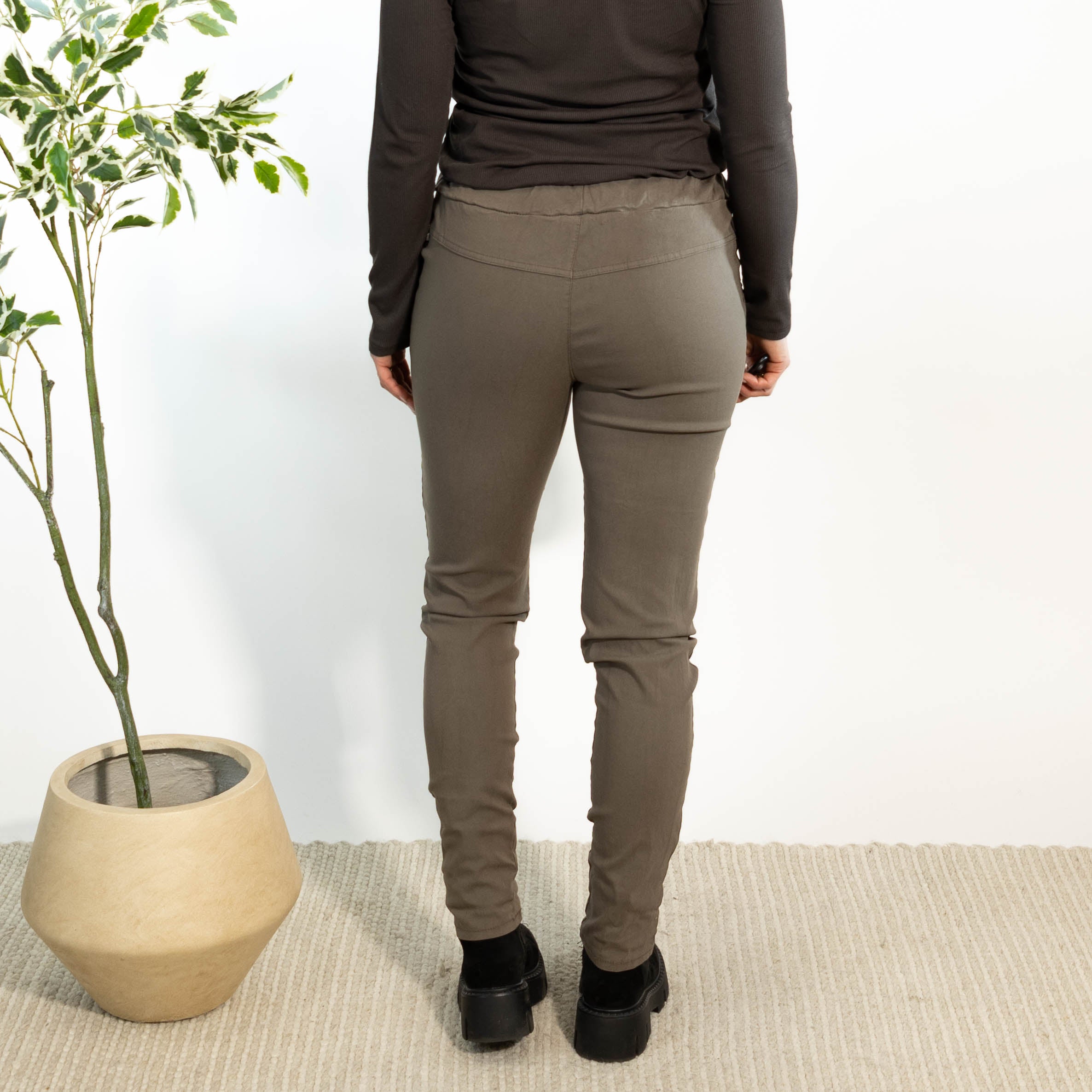 Krista bengaline bukser, Taupe