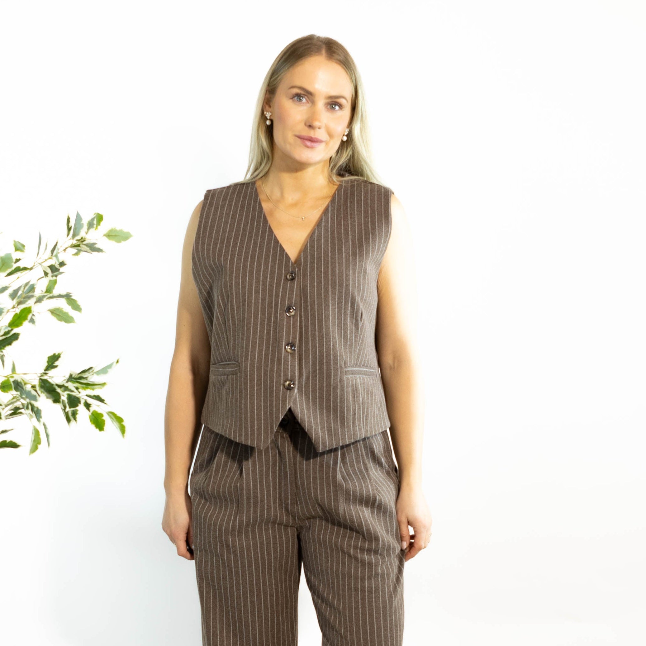 Janis stribet vest, Choko