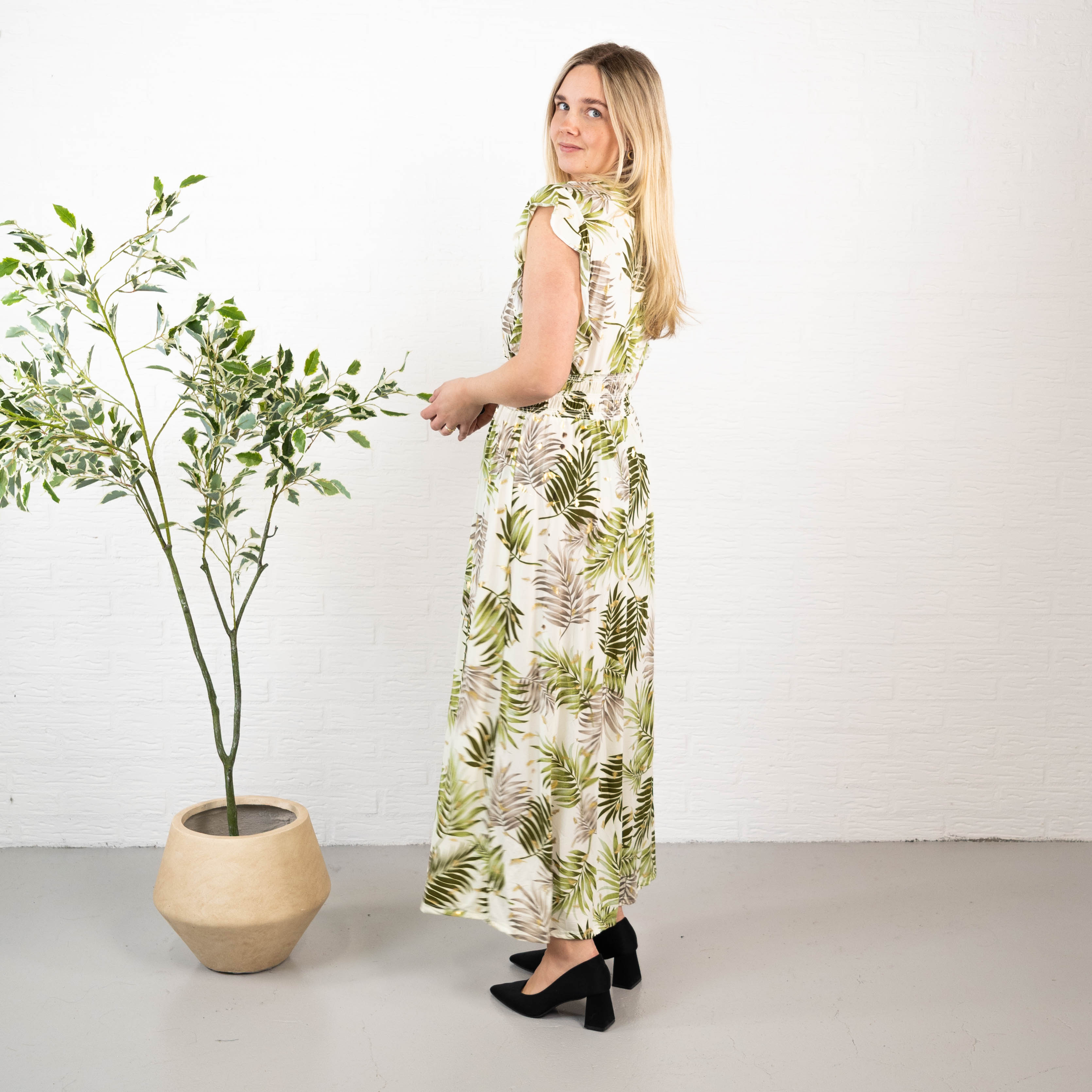 Johanne kjole, Khaki