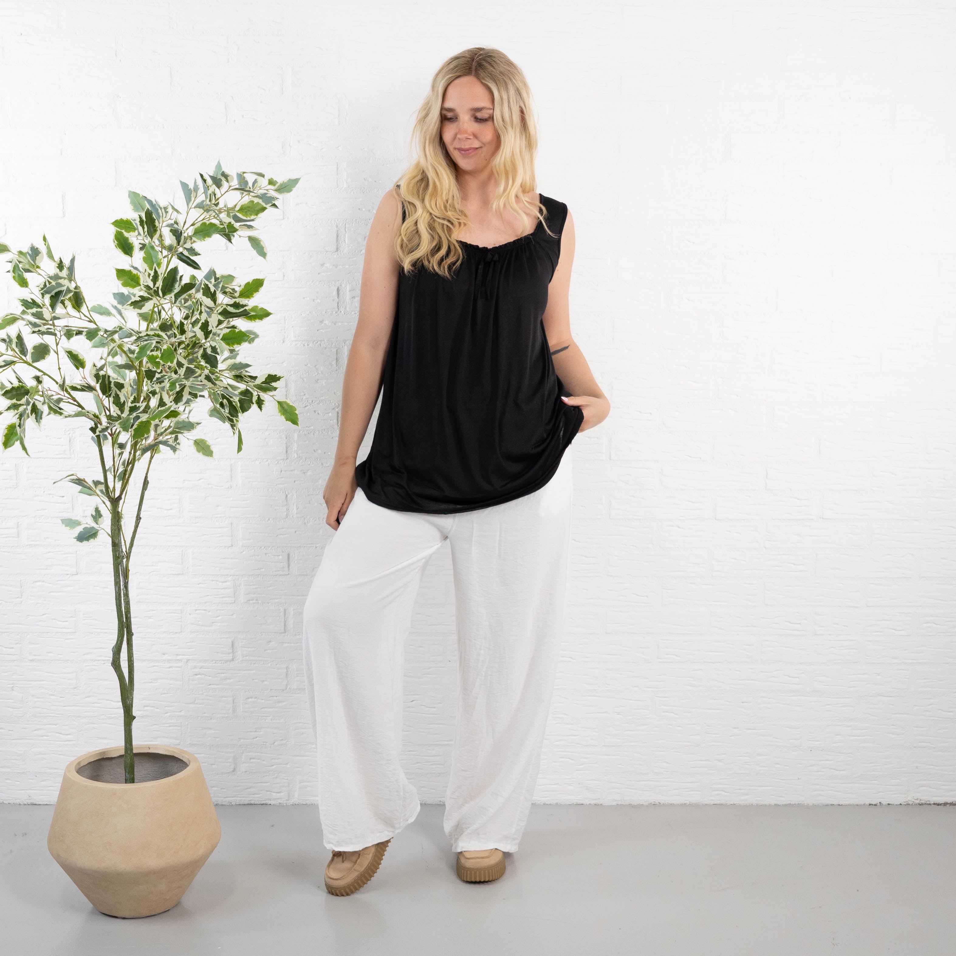 Angel top, Sort