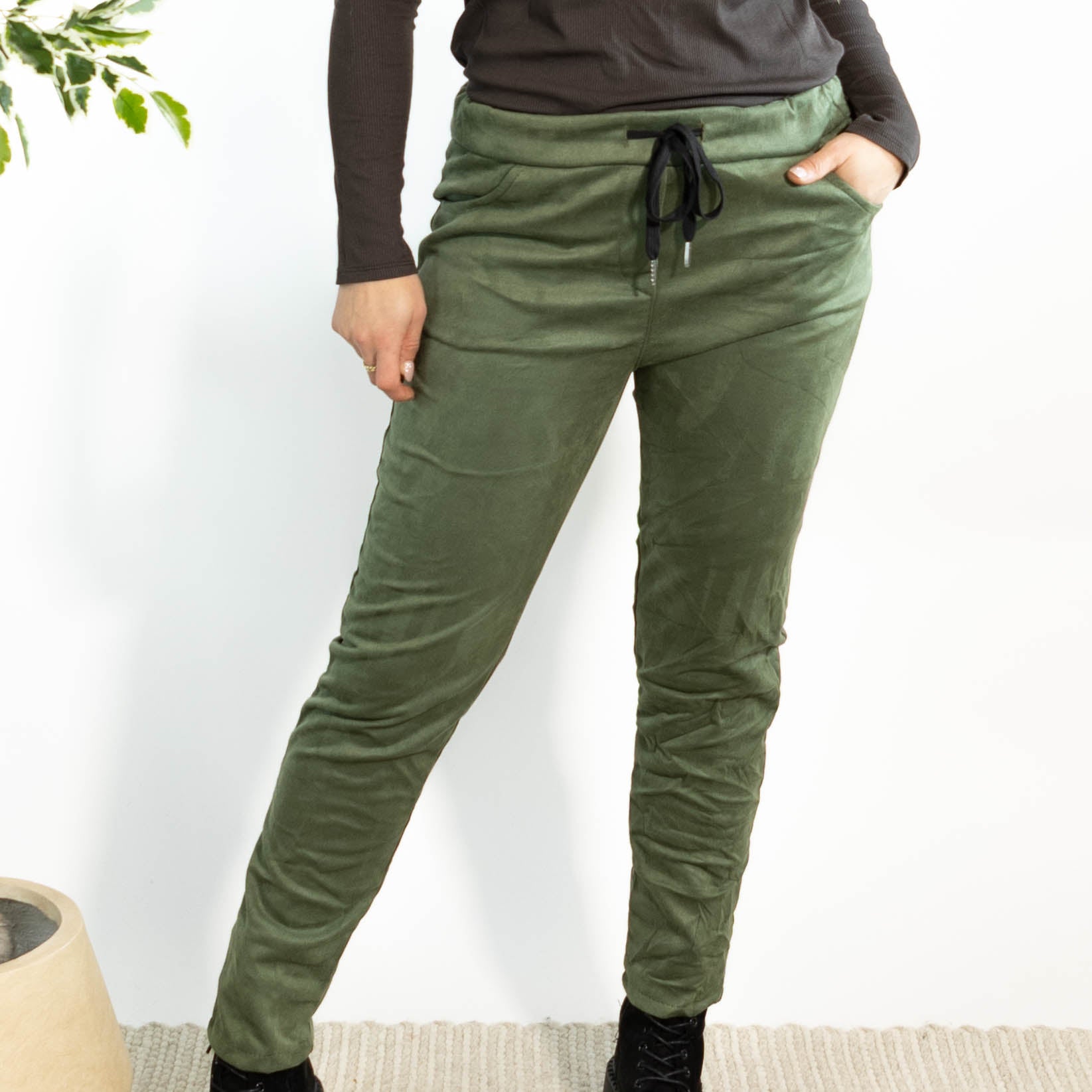 Nikki vegan bukser, Khaki