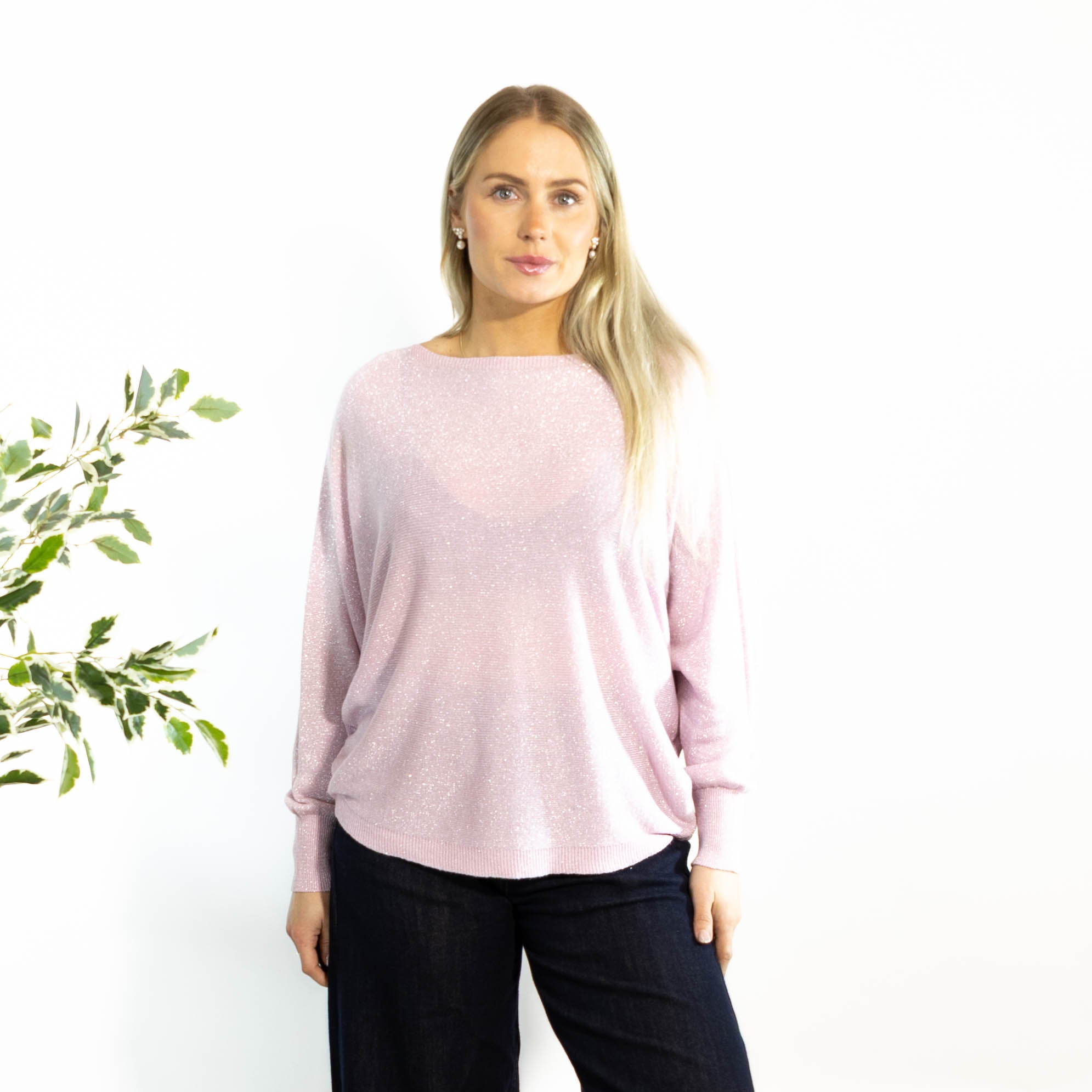 Toni batwing strik, Rosa