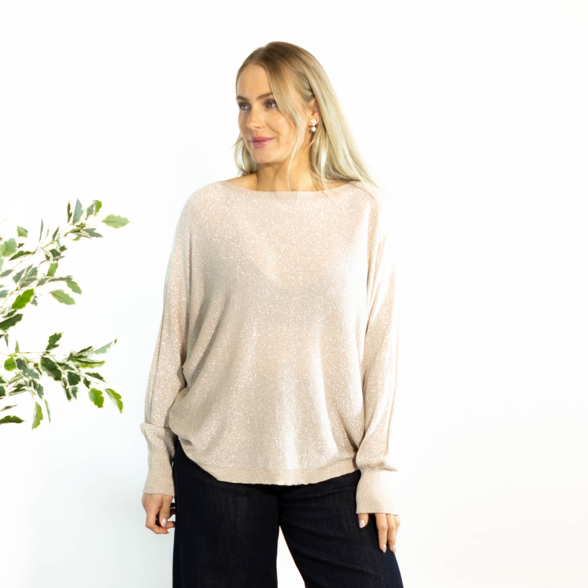 Toni batwing strik, Beige
