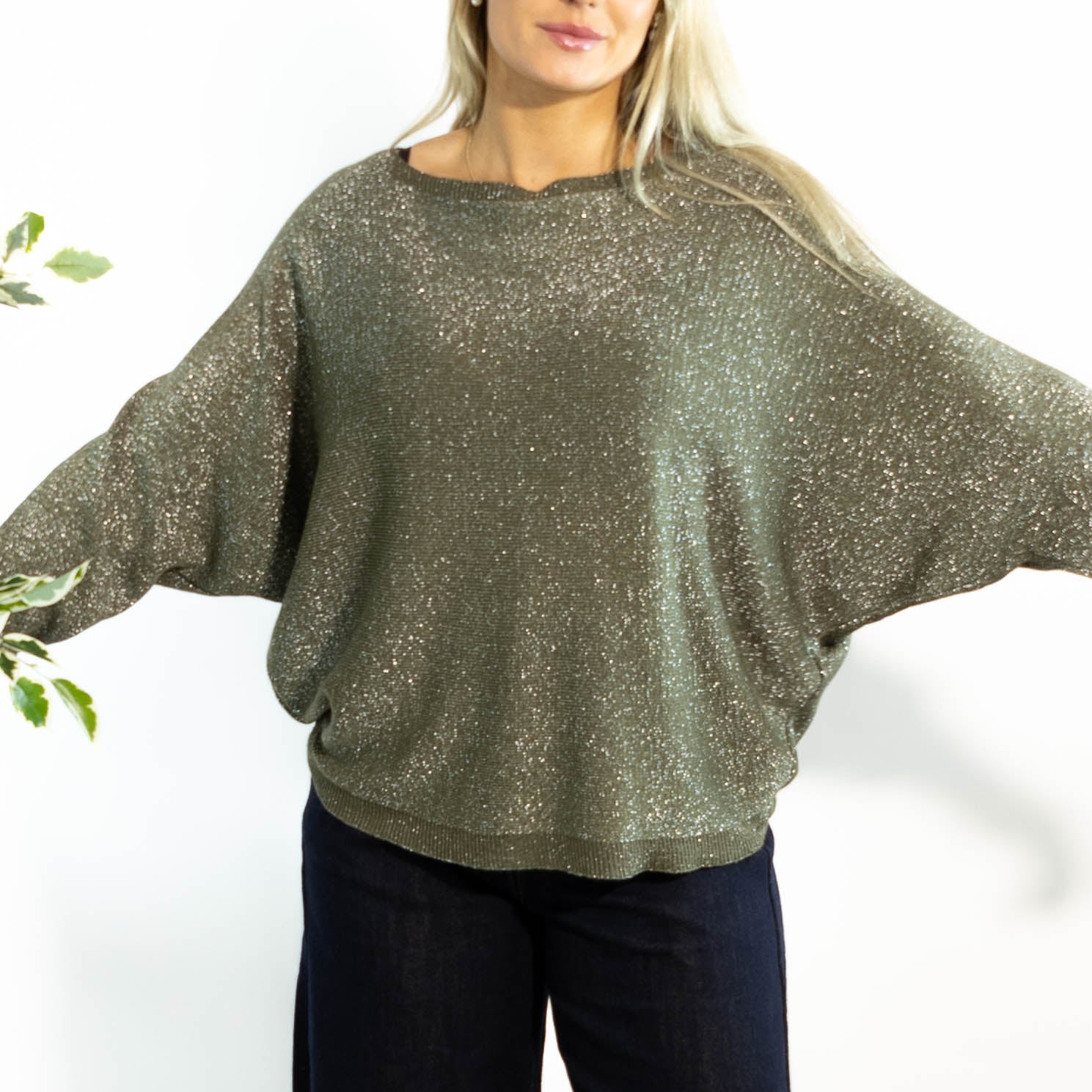 Toni batwing strik, Khaki