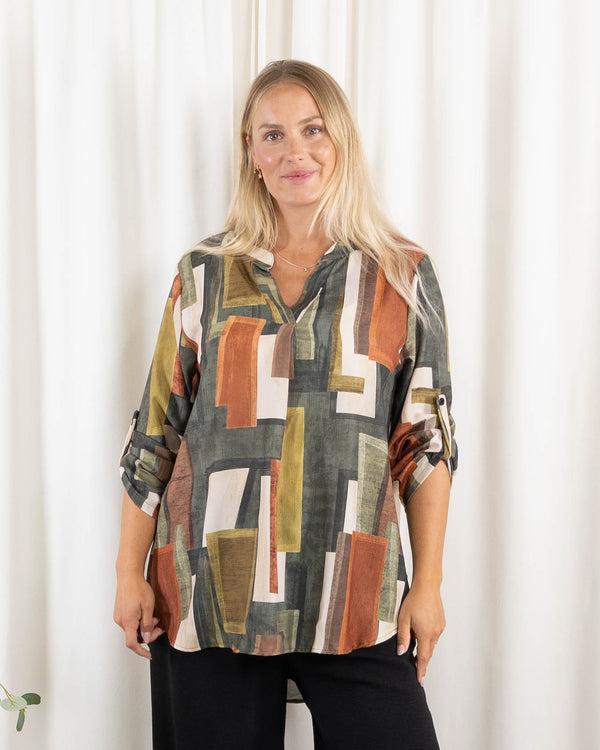 Sine overdel, Khaki