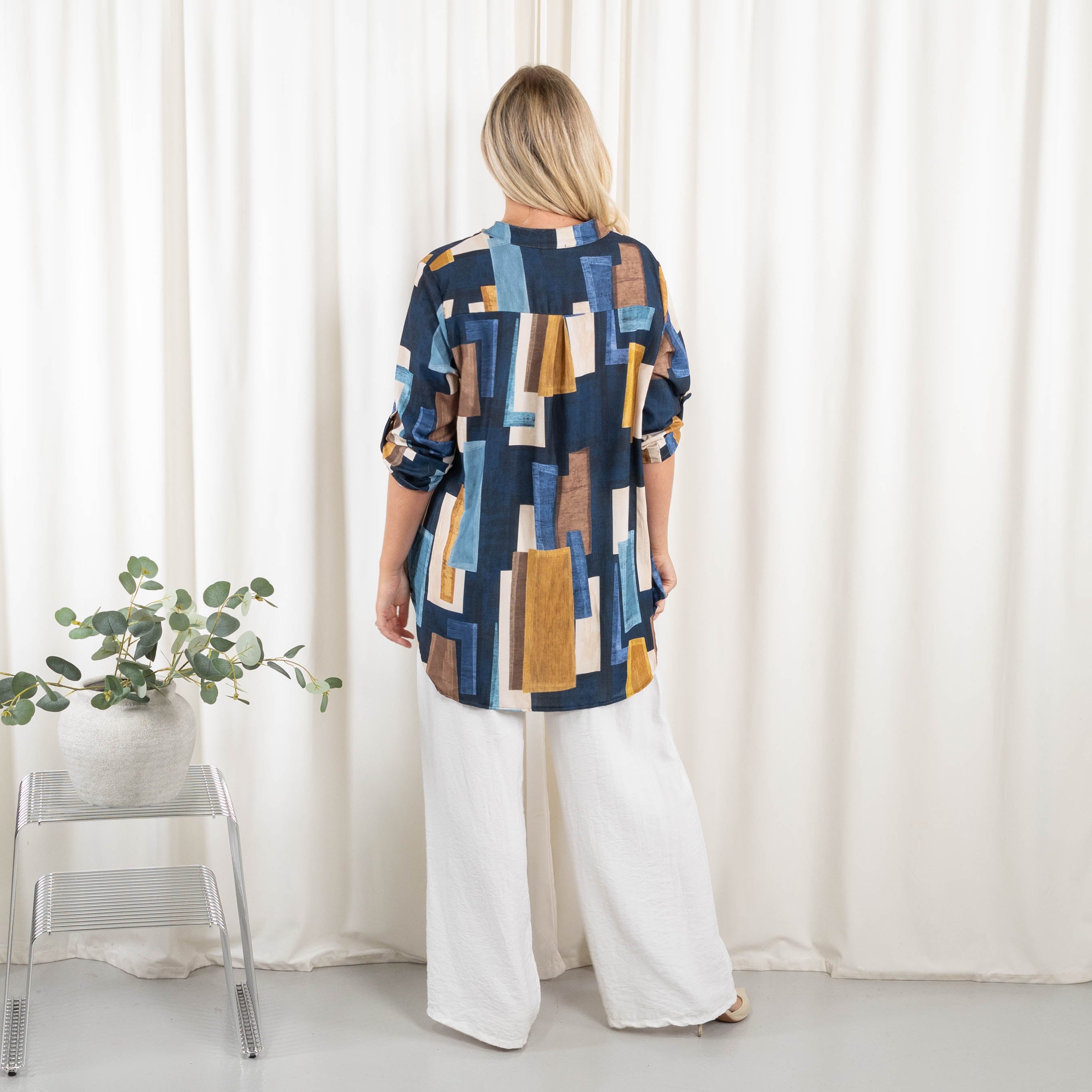 Sine overdel, Navy