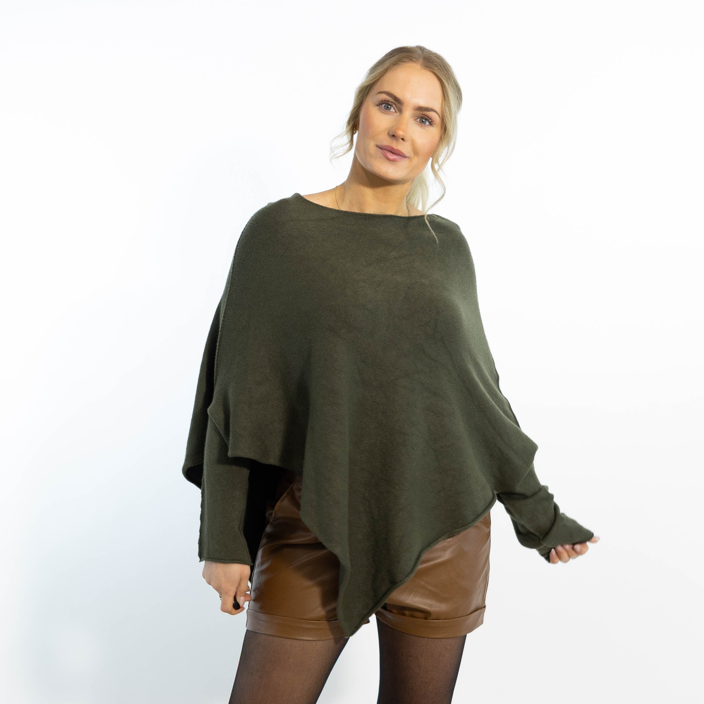 Heidi poncho, Khaki