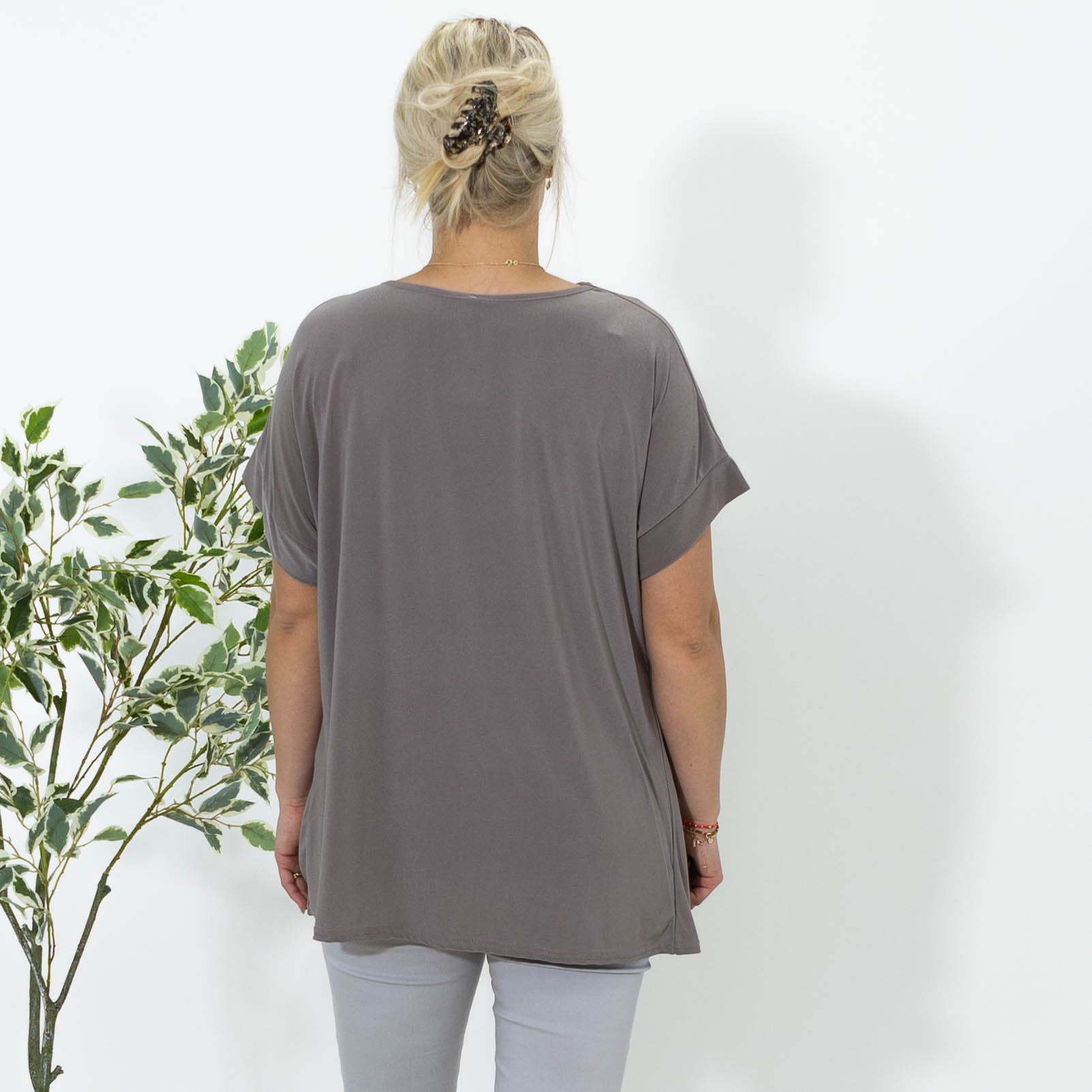 Elena overdel m. broche, Taupe