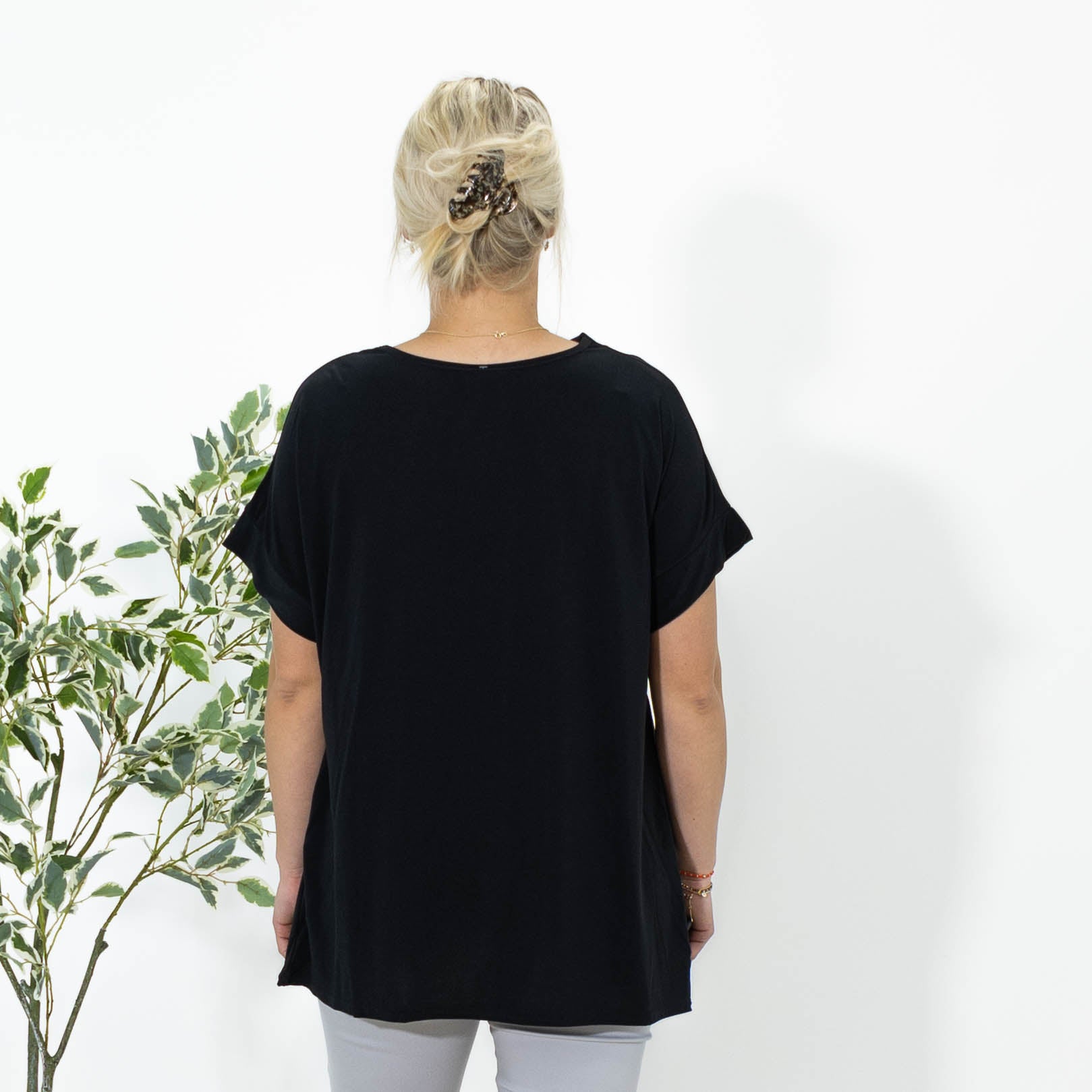 Elena overdel m. broche, Sort