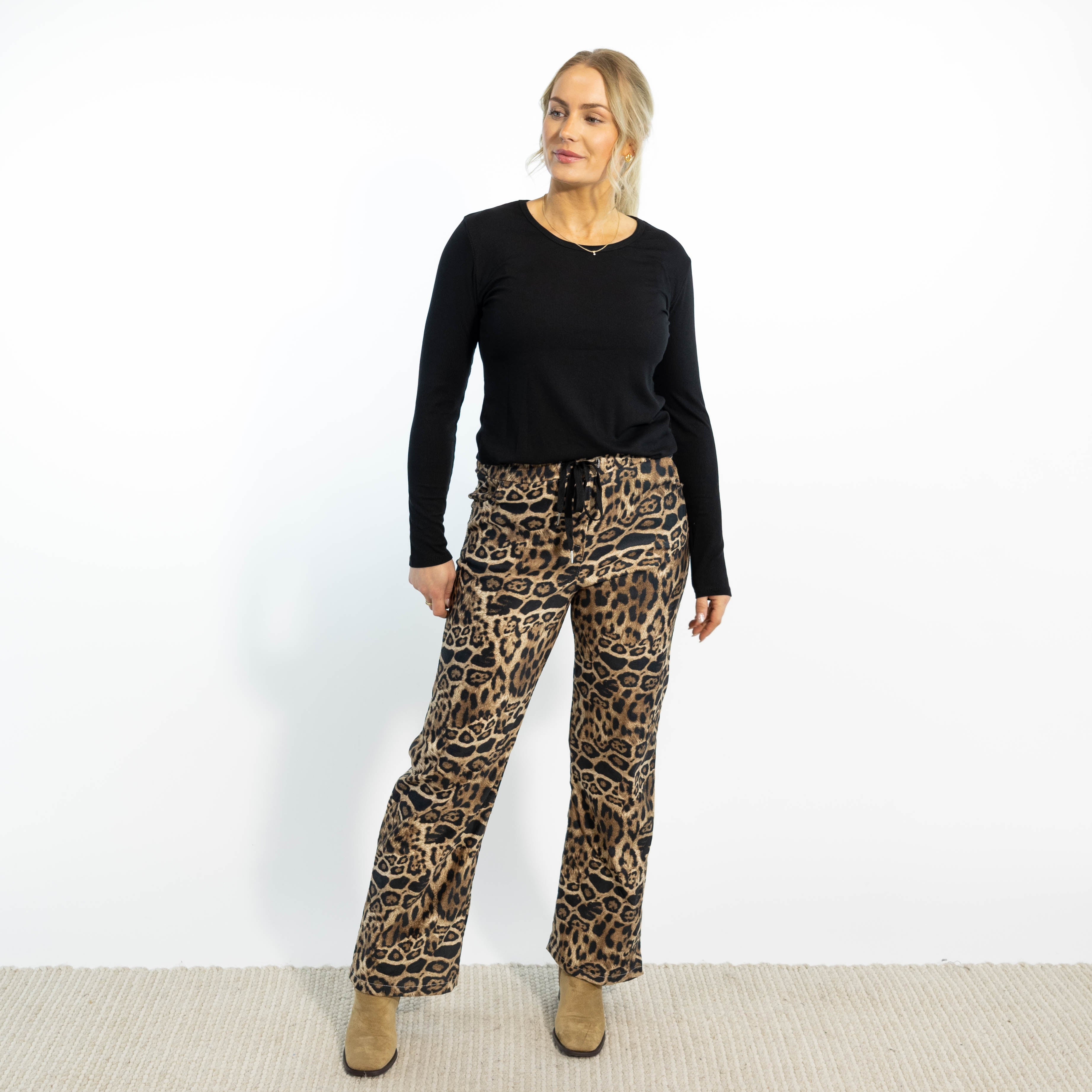 Tia leo bukser, Taupe