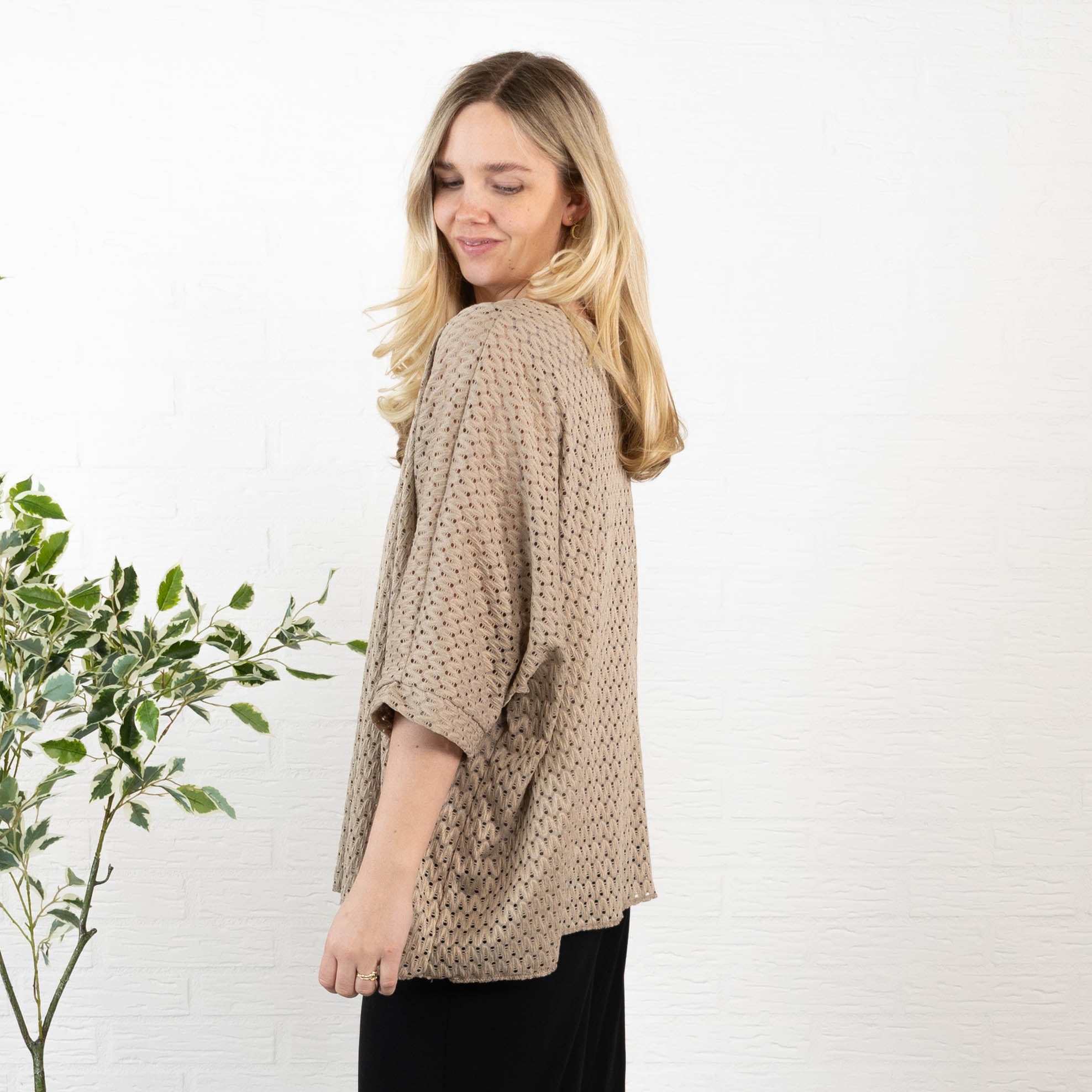 Hanne overdel, Taupe