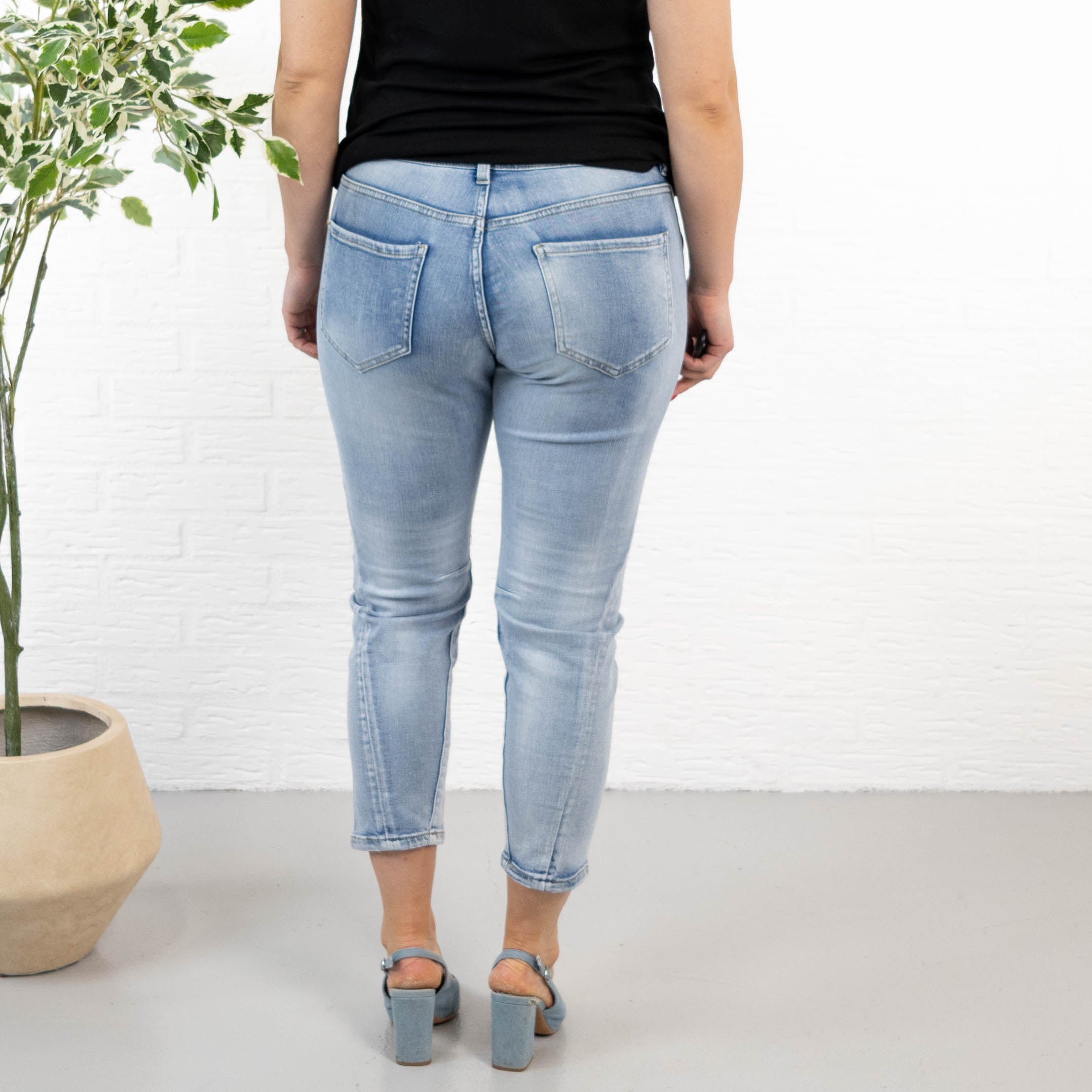 Pola 7/8 jeans, Lysvask