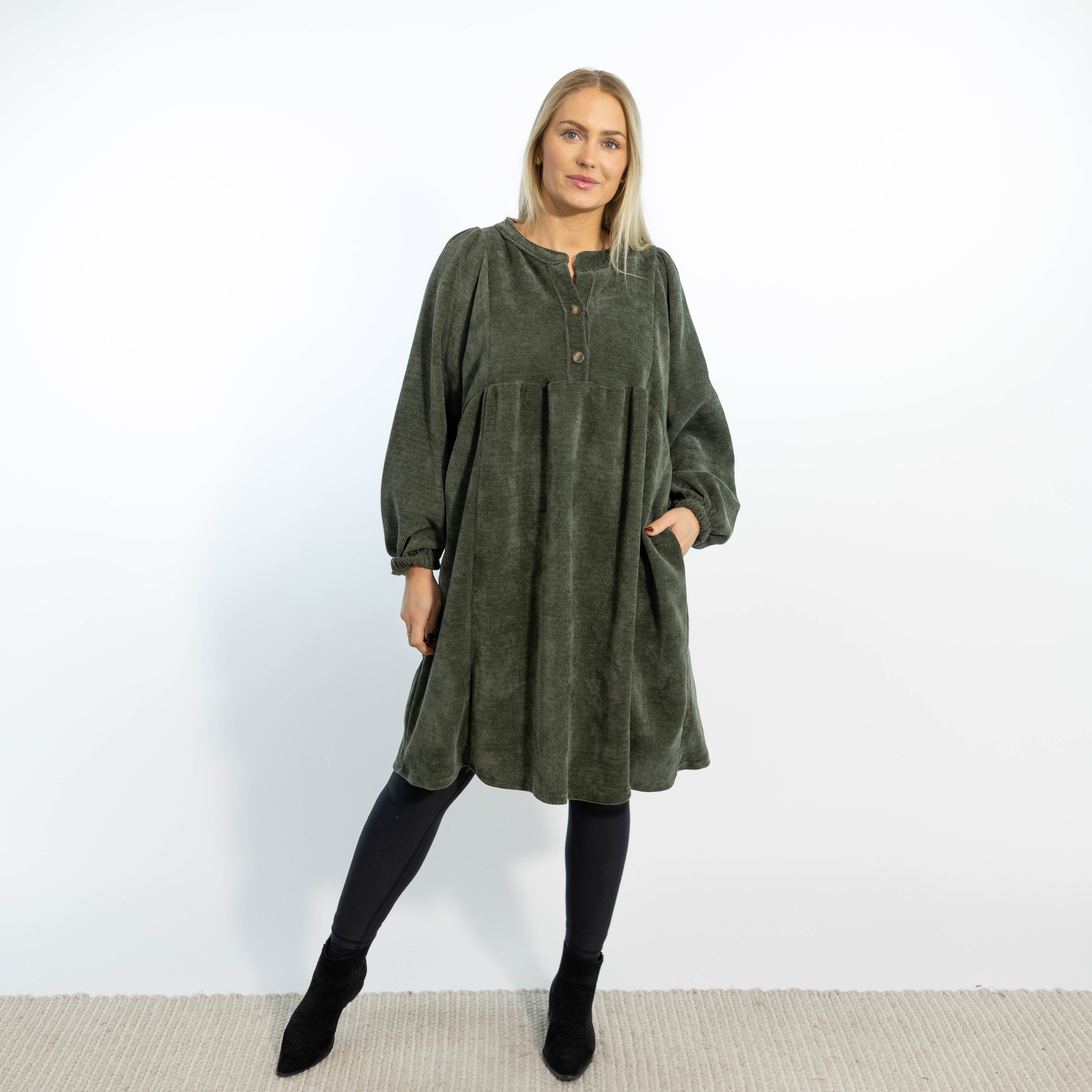 Gemma tunikakjole, Miligrøn