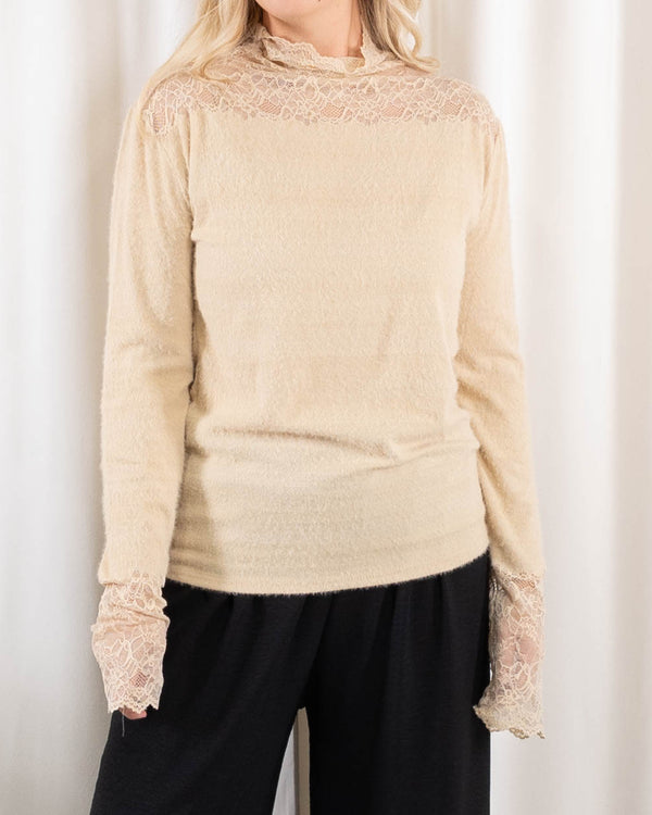 Jill overdel, Beige