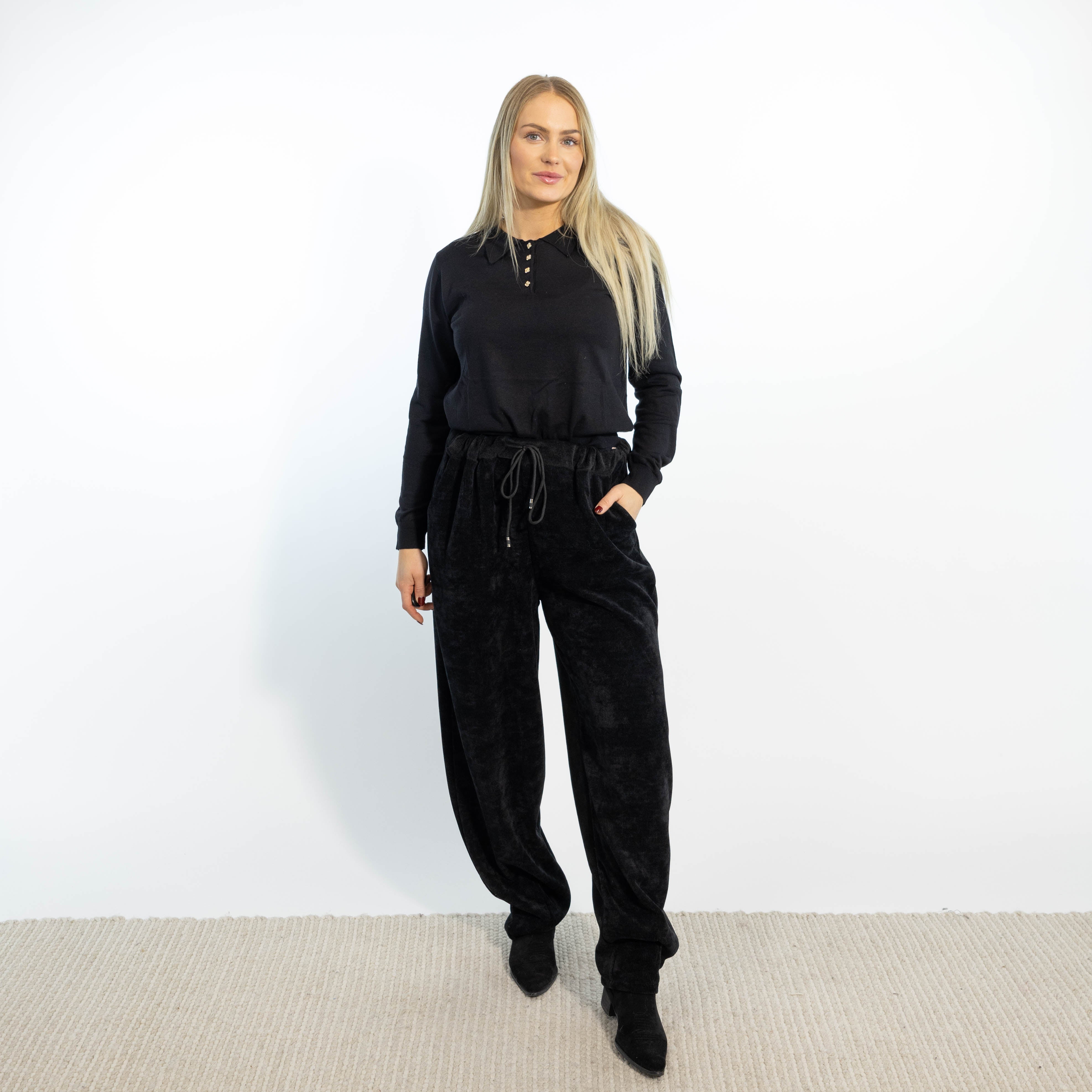 Zida baggy bukser, Sort