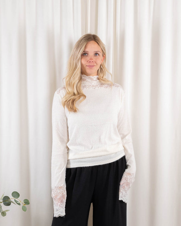 Jill overdel, Råhvid