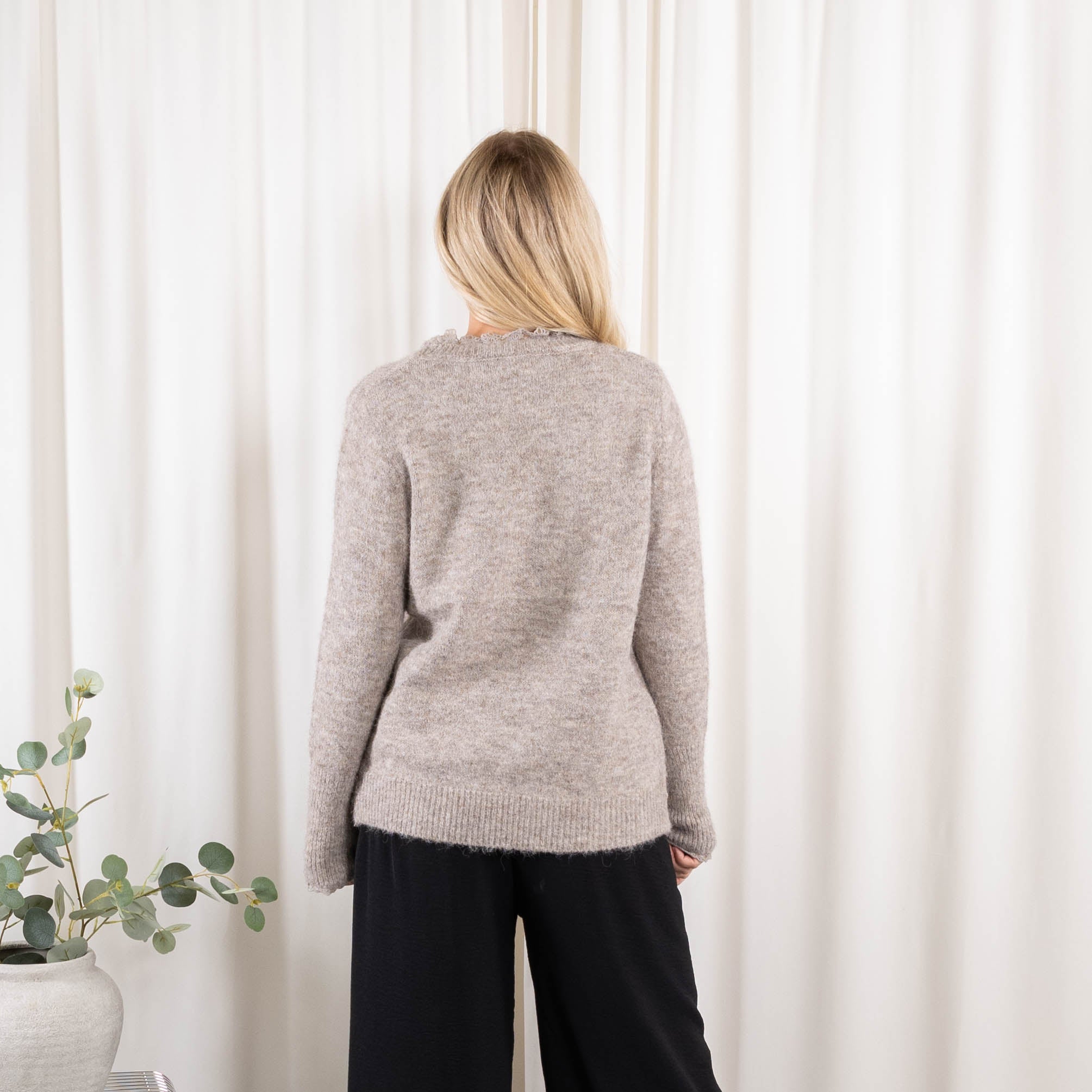Lorna strik, Taupe
