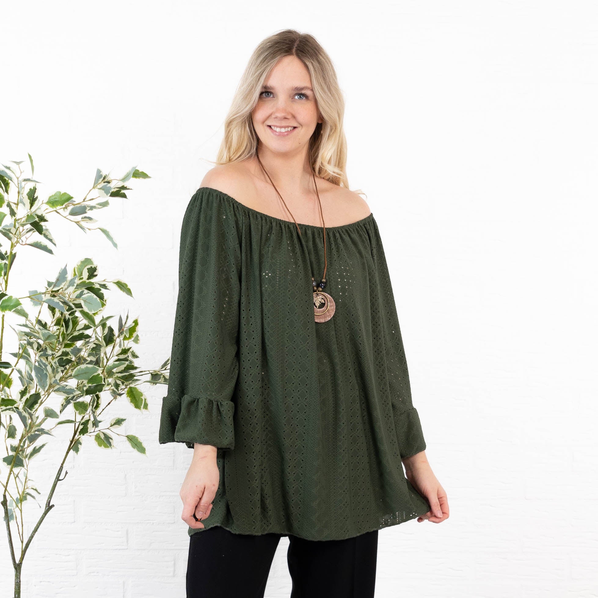 Harlem overdel, Khaki