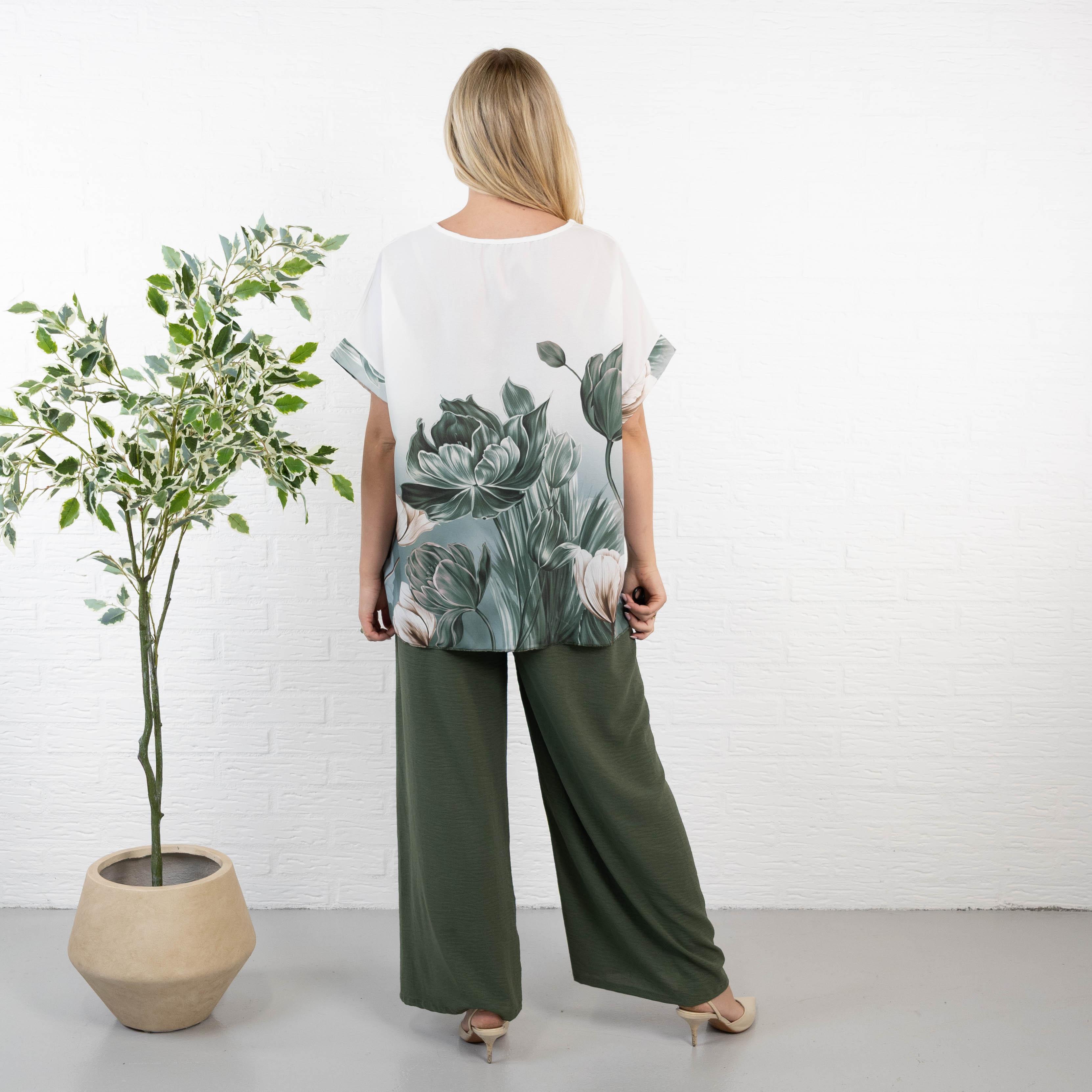 Depeche sæt, Khaki