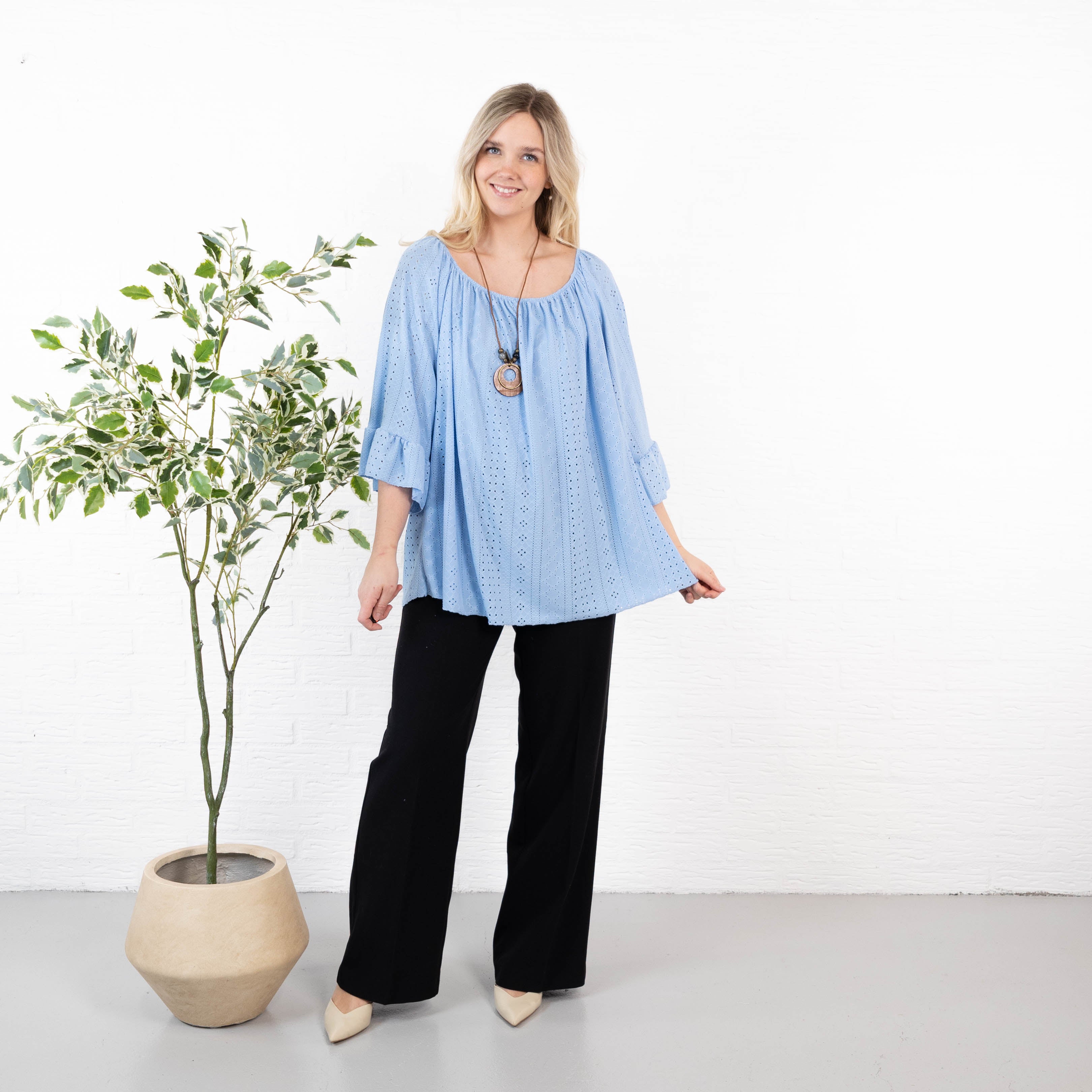 Harlem overdel, Lyseblå