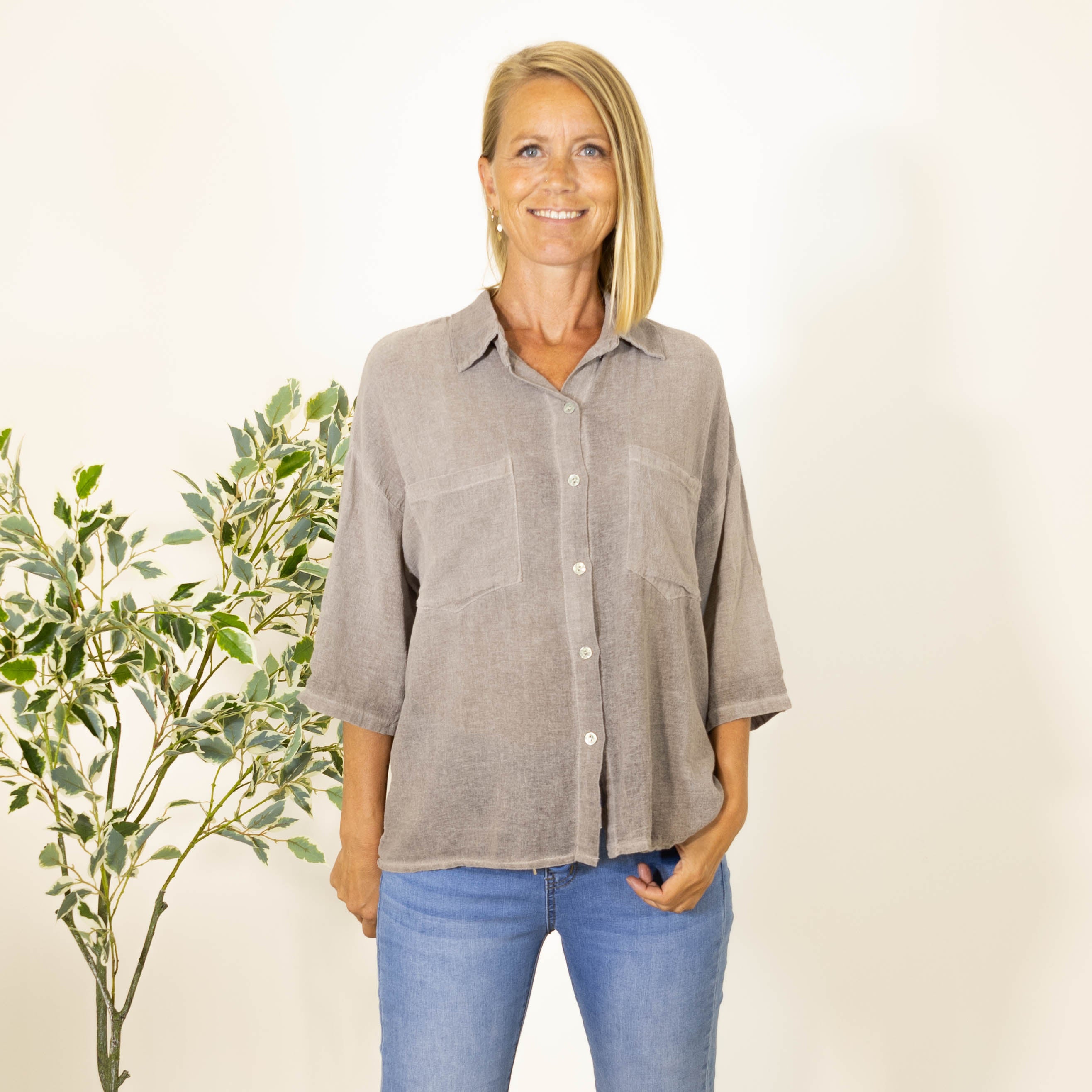 Paulina acid washed skjorte, Taupe