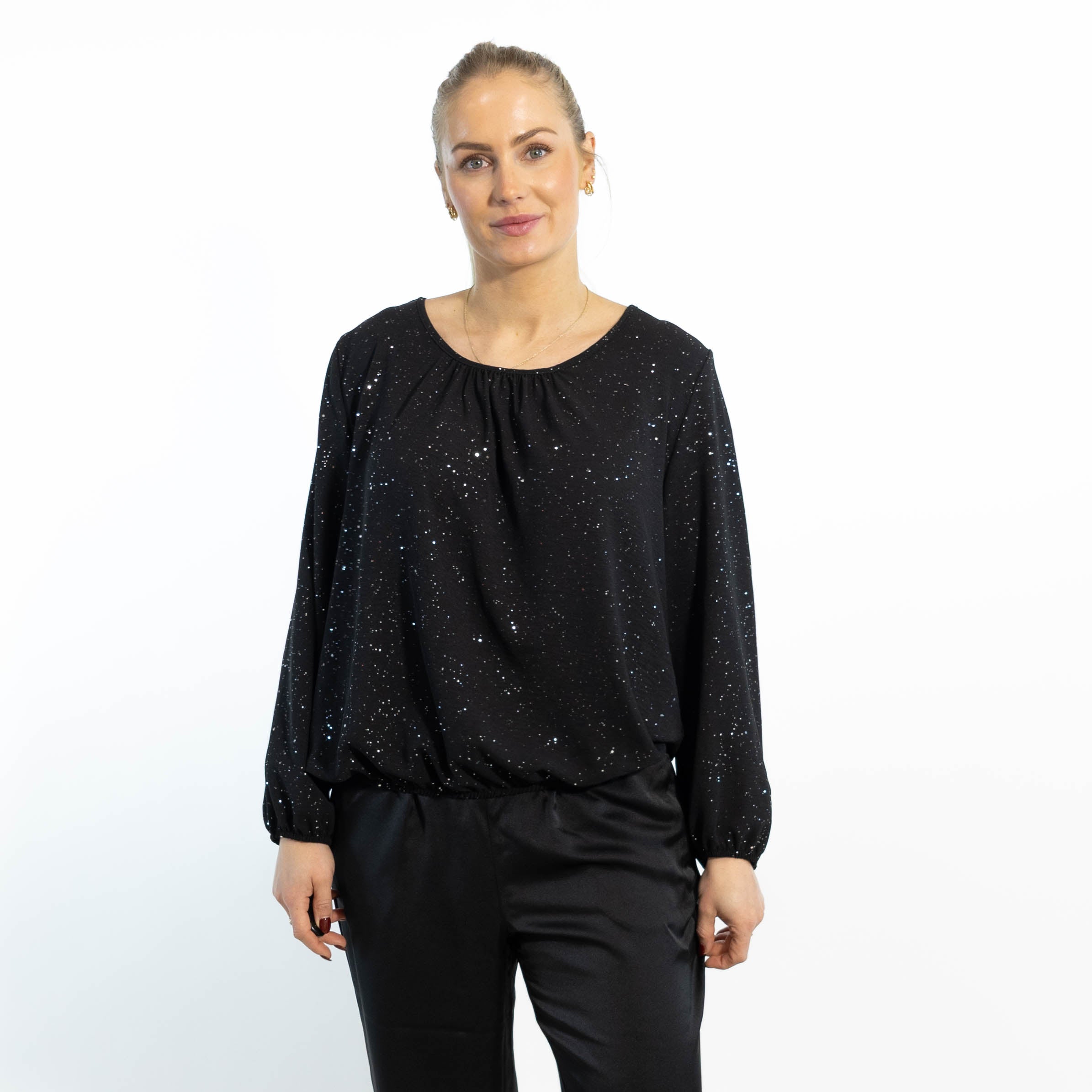 Mille glimmer overdel, Sort